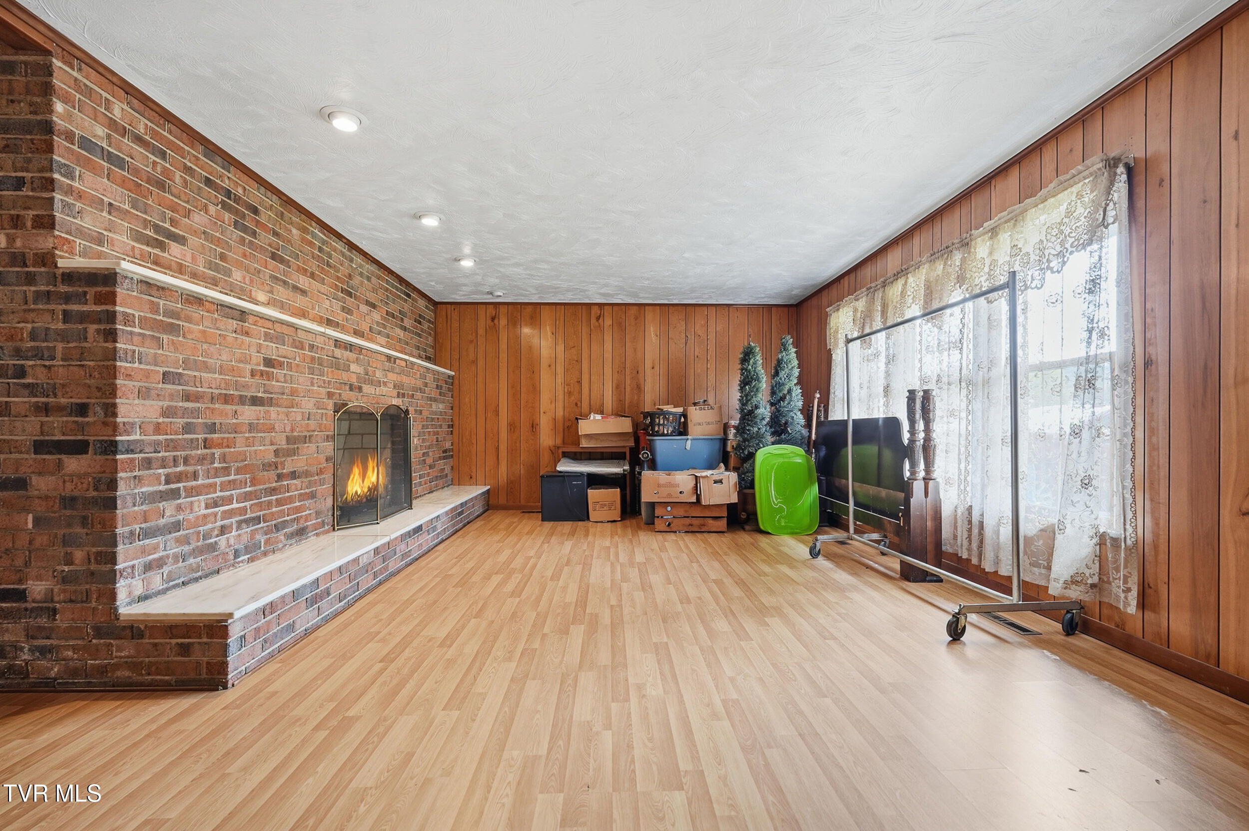 220 Market Street, Clintwood