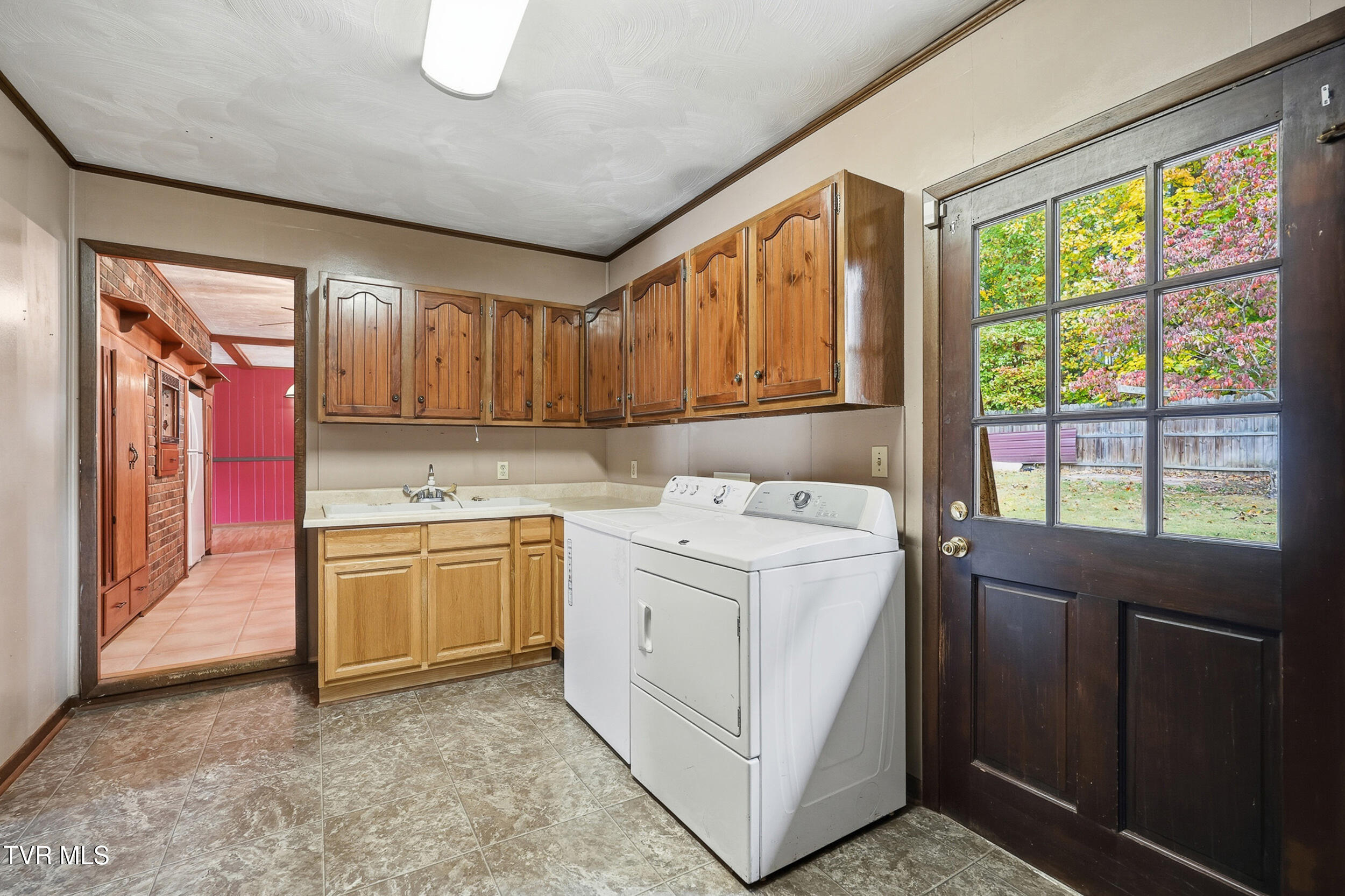 220 Market Street, Clintwood