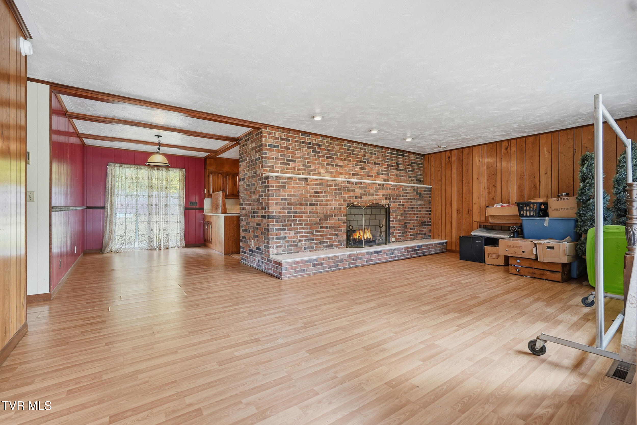 220 Market Street, Clintwood