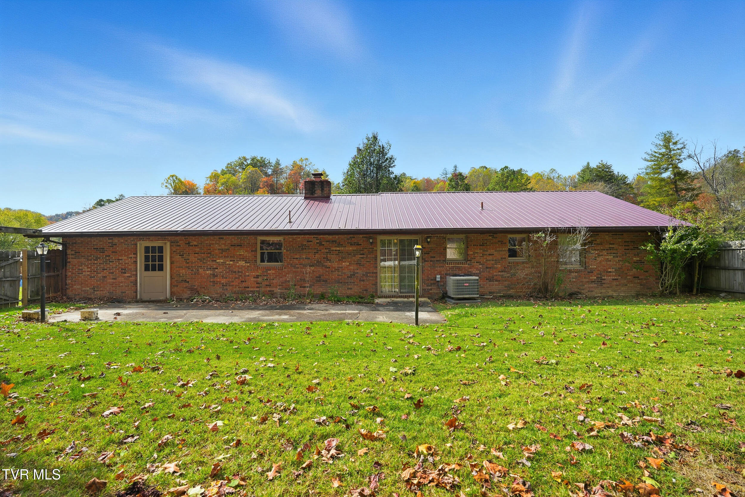 220 Market Street, Clintwood