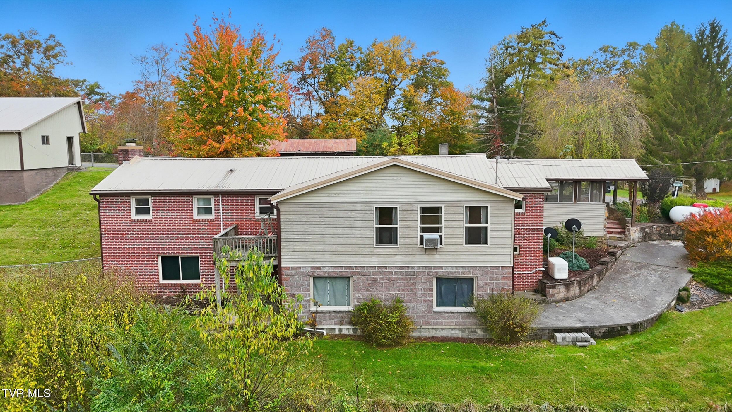 490 Delaney Lane, Clintwood