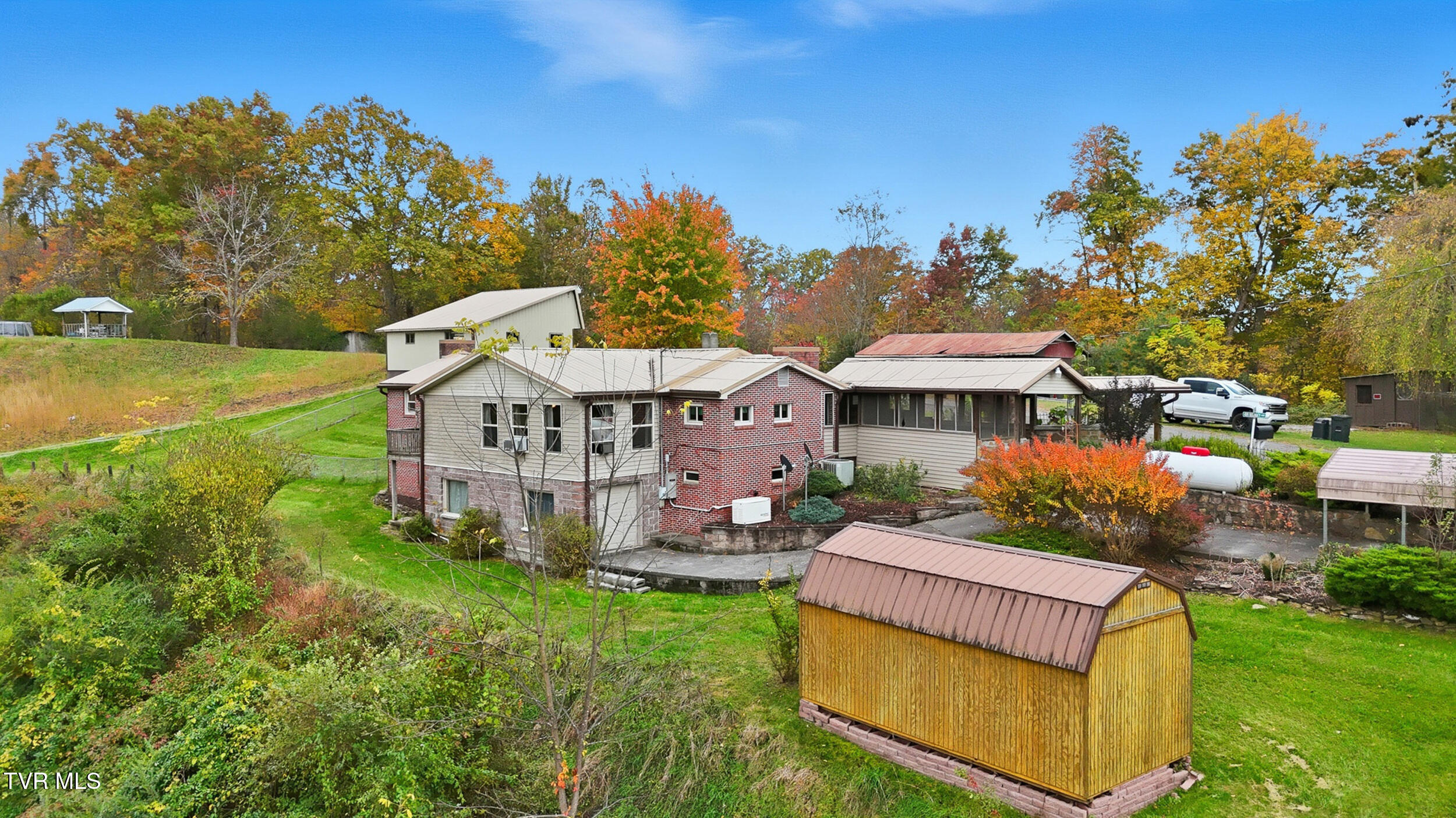 490 Delaney Lane, Clintwood