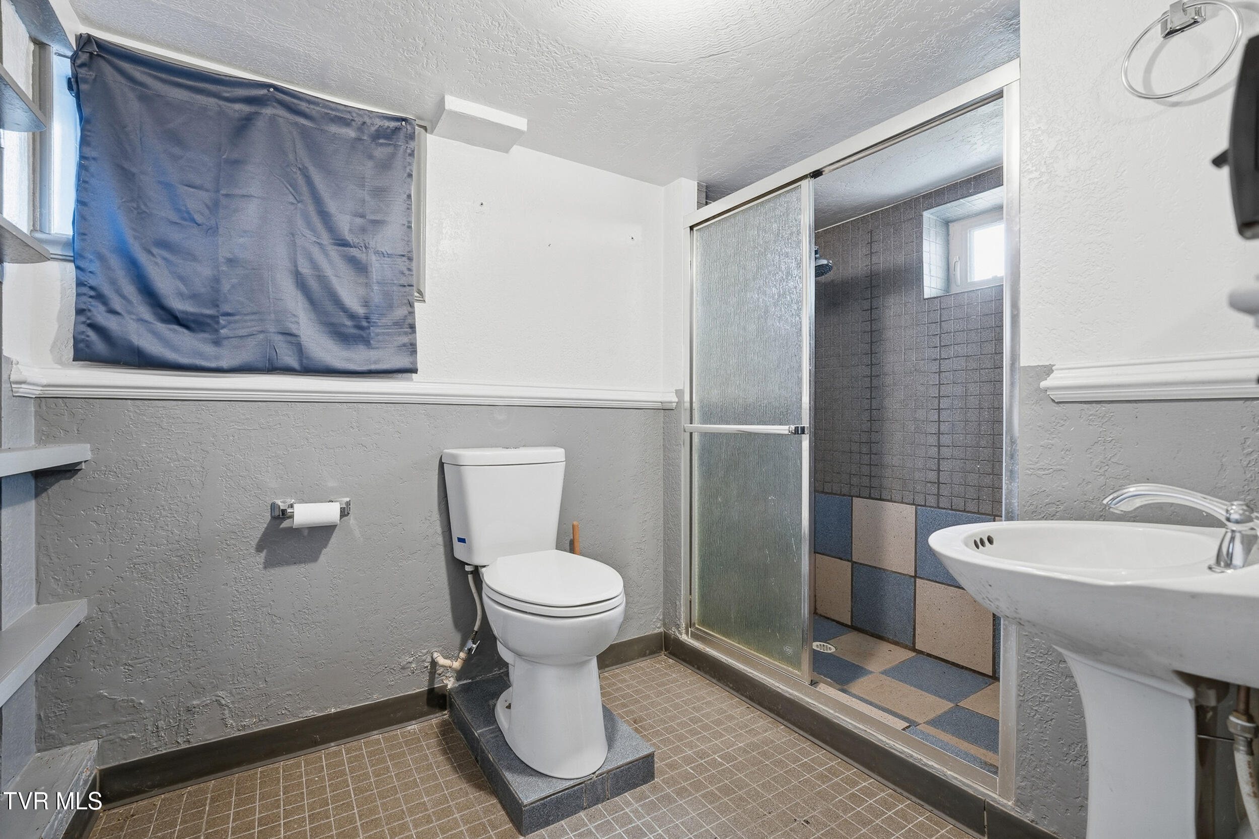 490 Delaney Lane, Clintwood