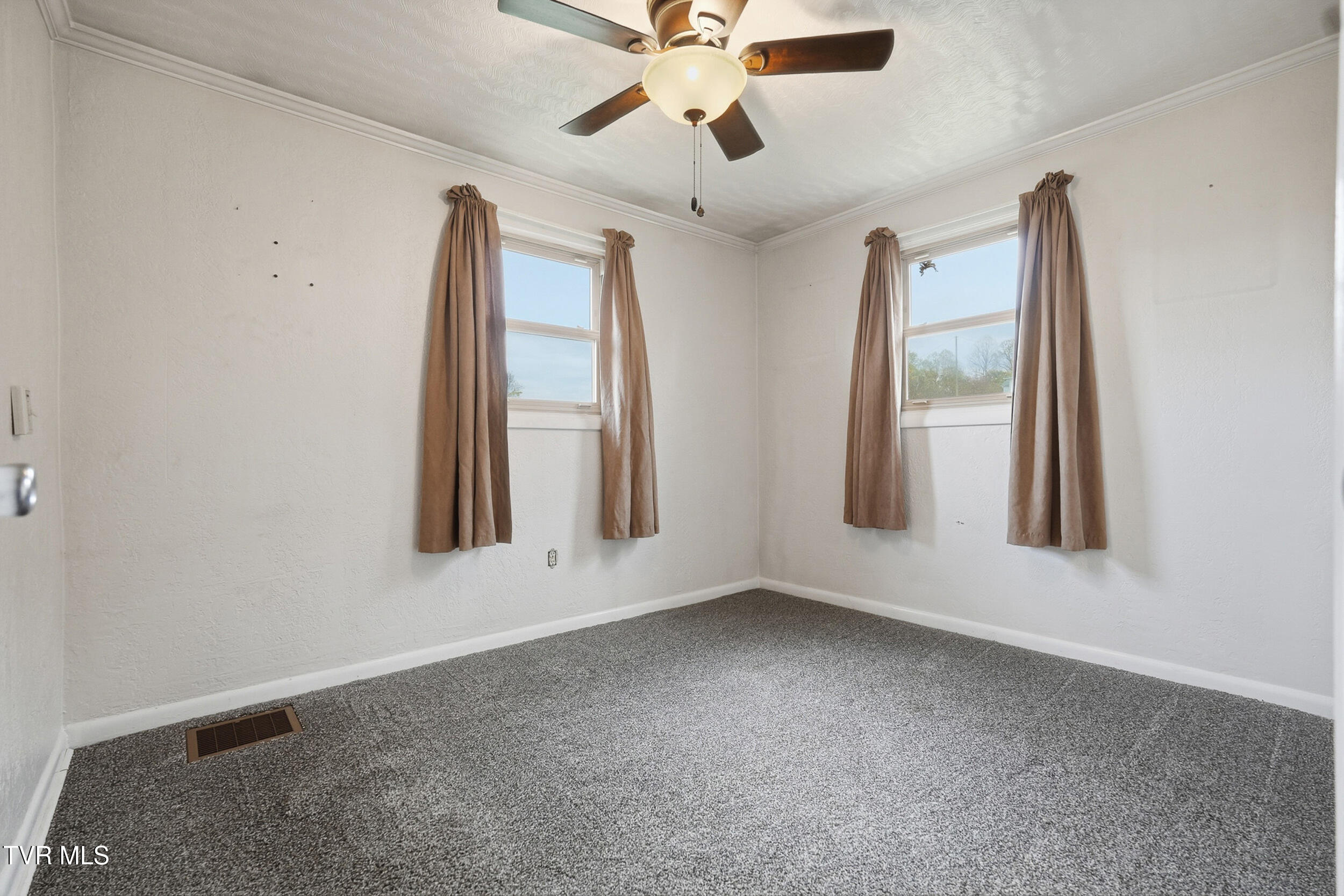 490 Delaney Lane, Clintwood