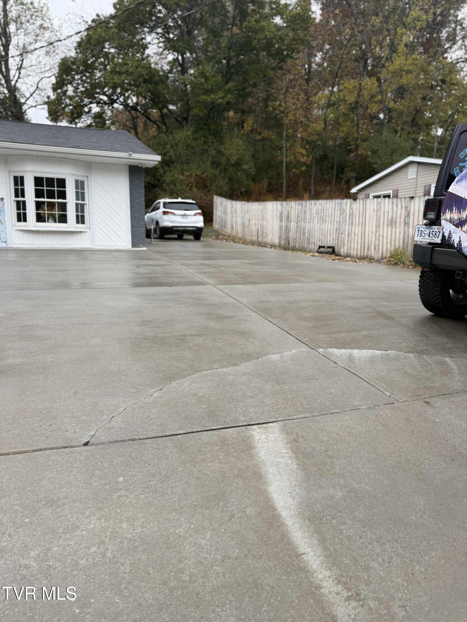 5197 Dickenson Highway, Clintwood