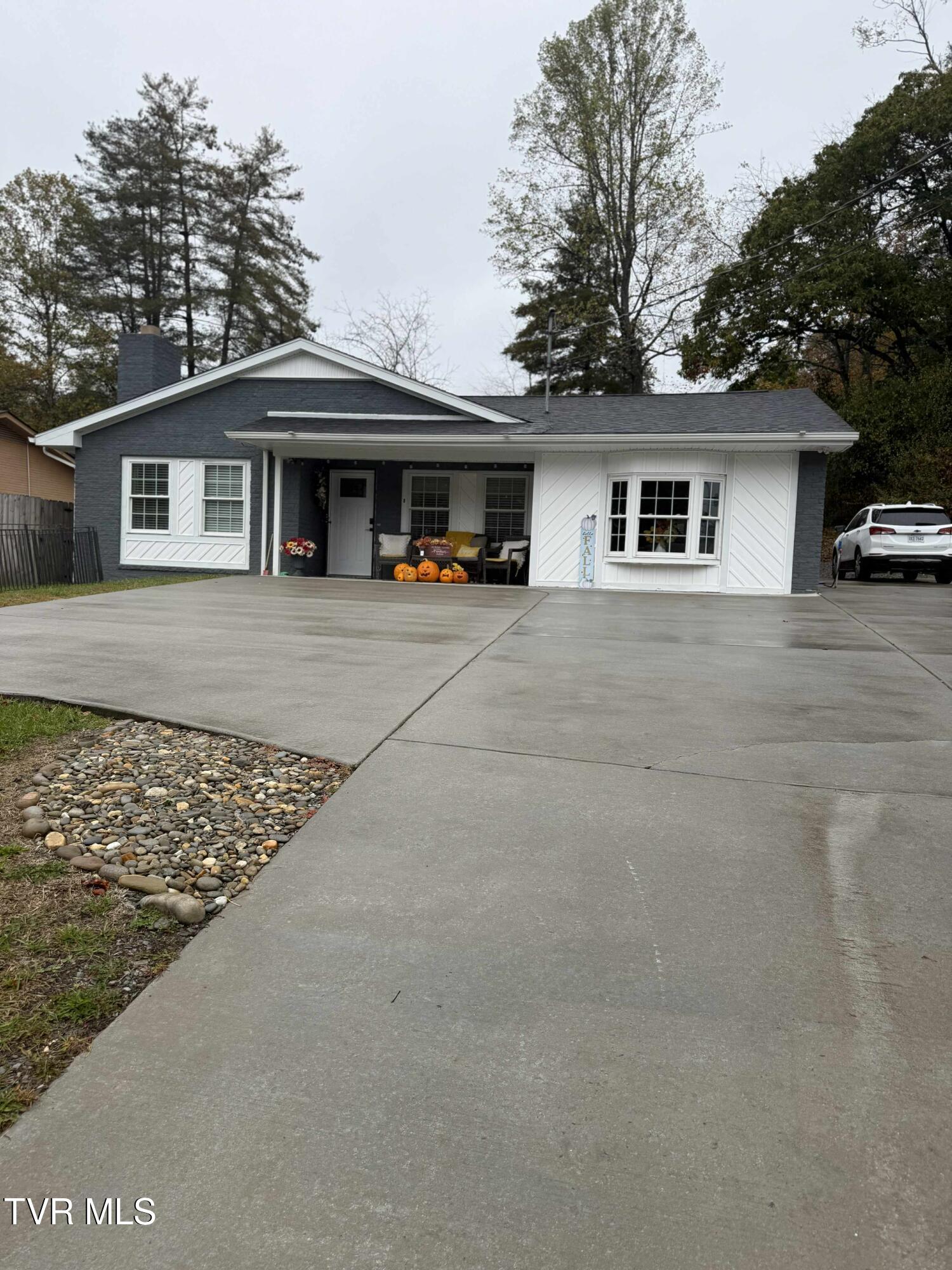 5197 Dickenson Highway, Clintwood