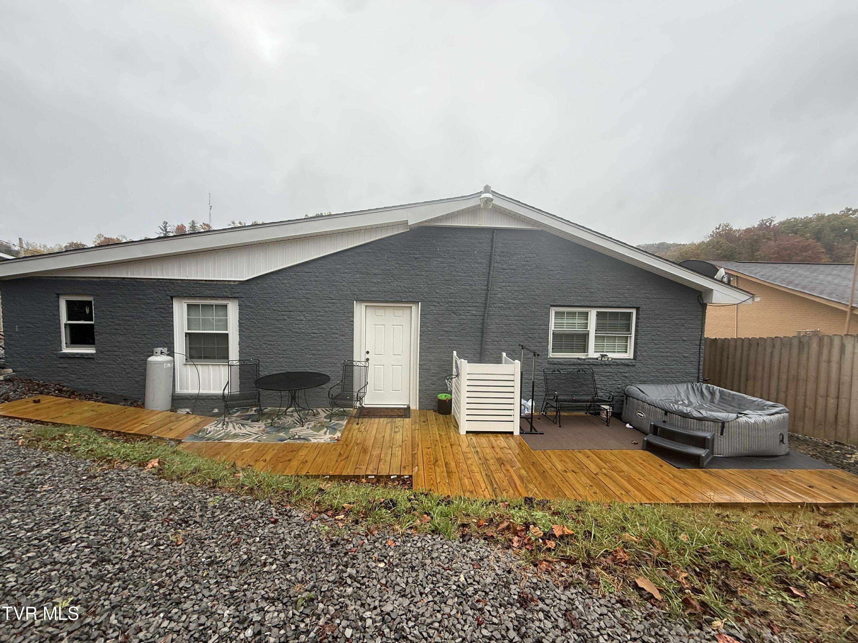 5197 Dickenson Highway, Clintwood