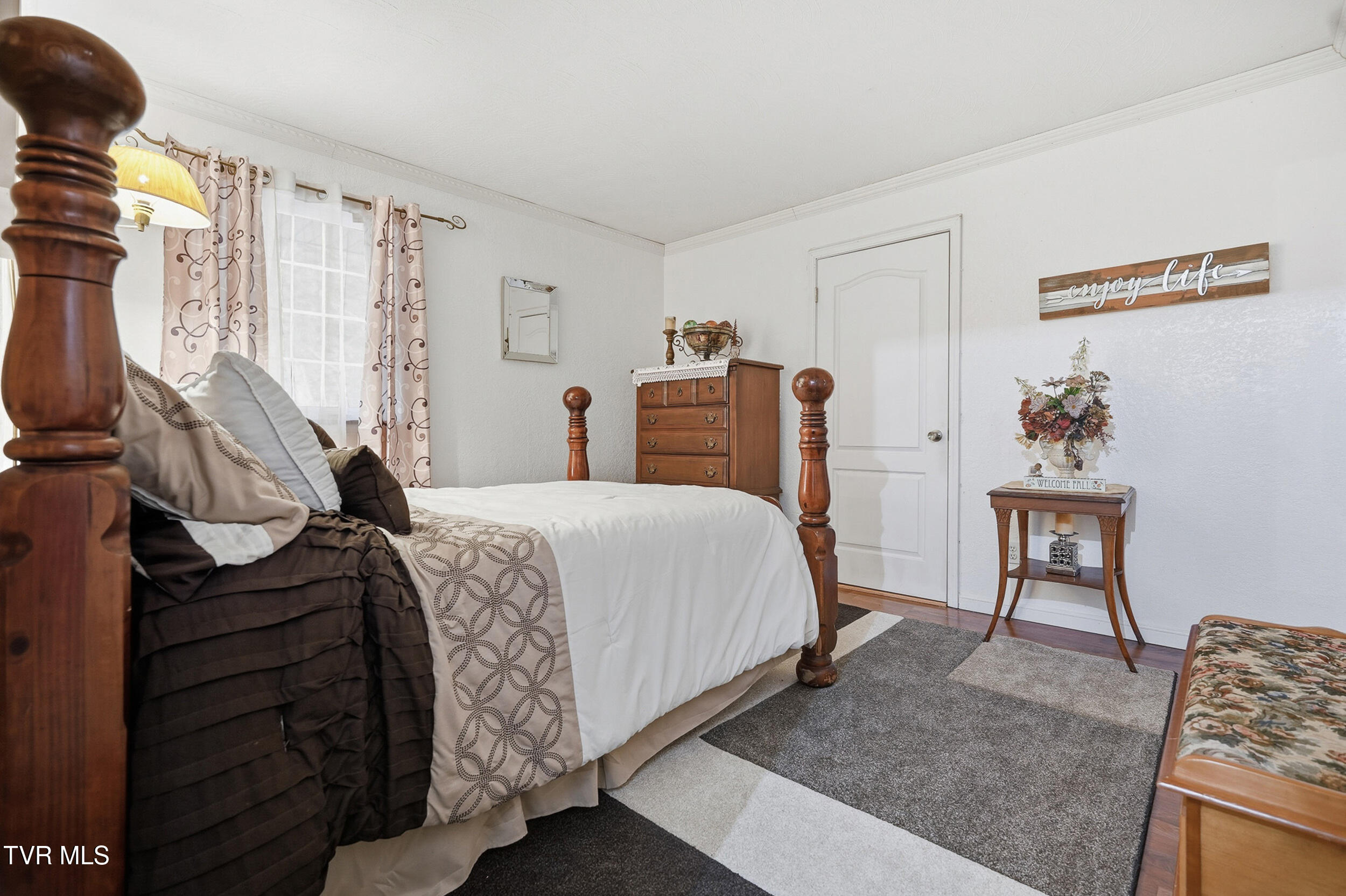 5186 Lick Creek Road