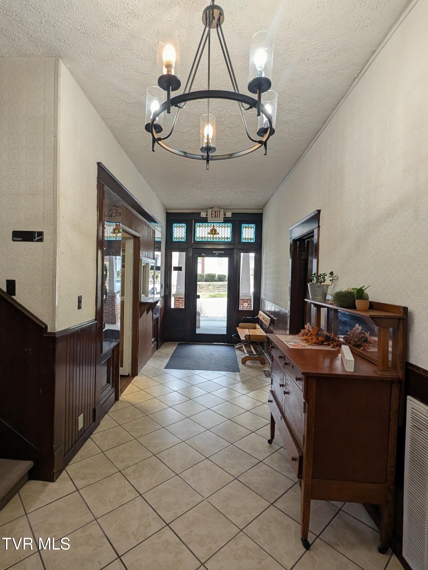 142 East Main Street