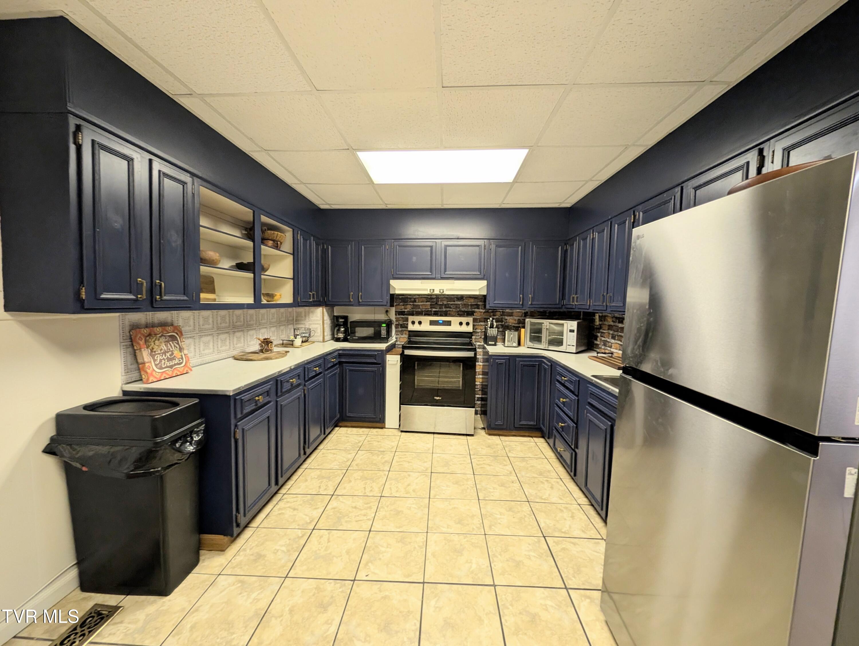 142 East Main Street