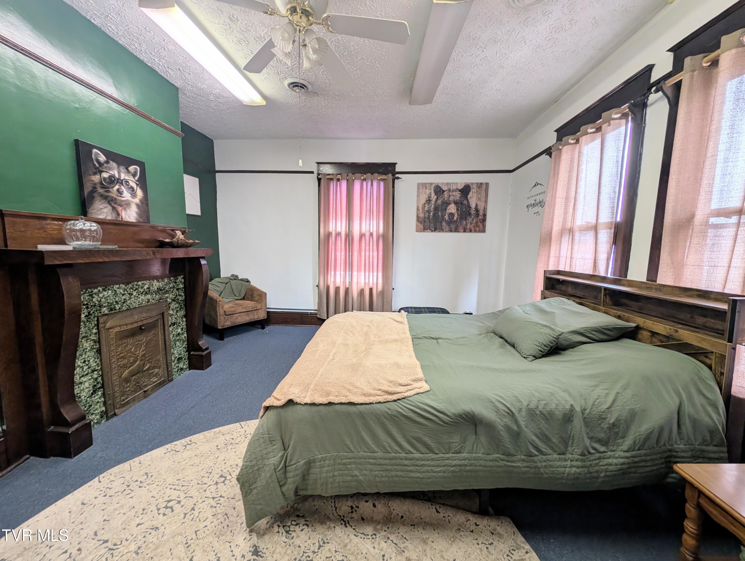 142 East Main Street