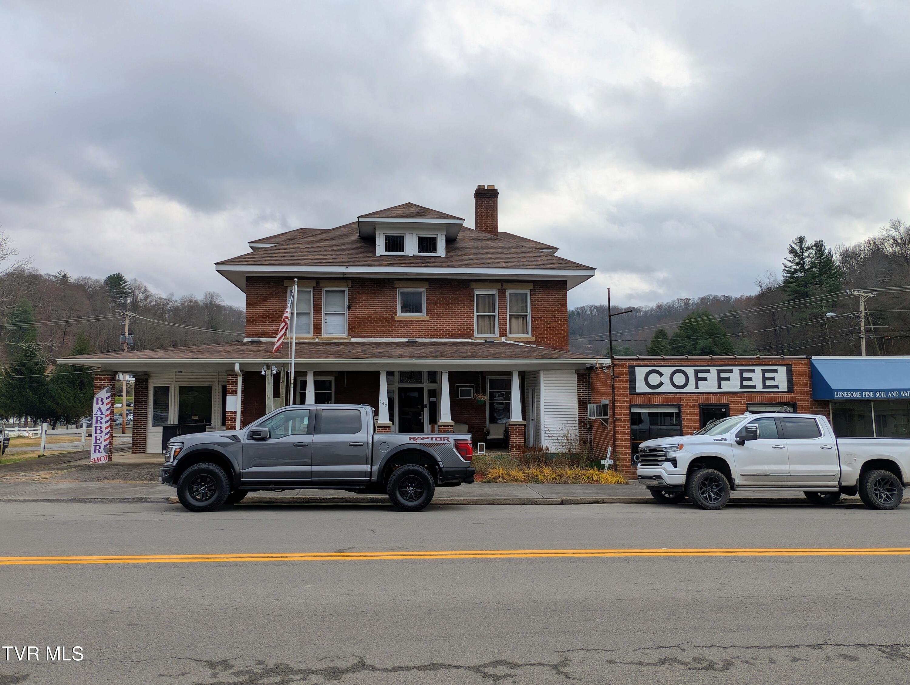 142 East Main Street