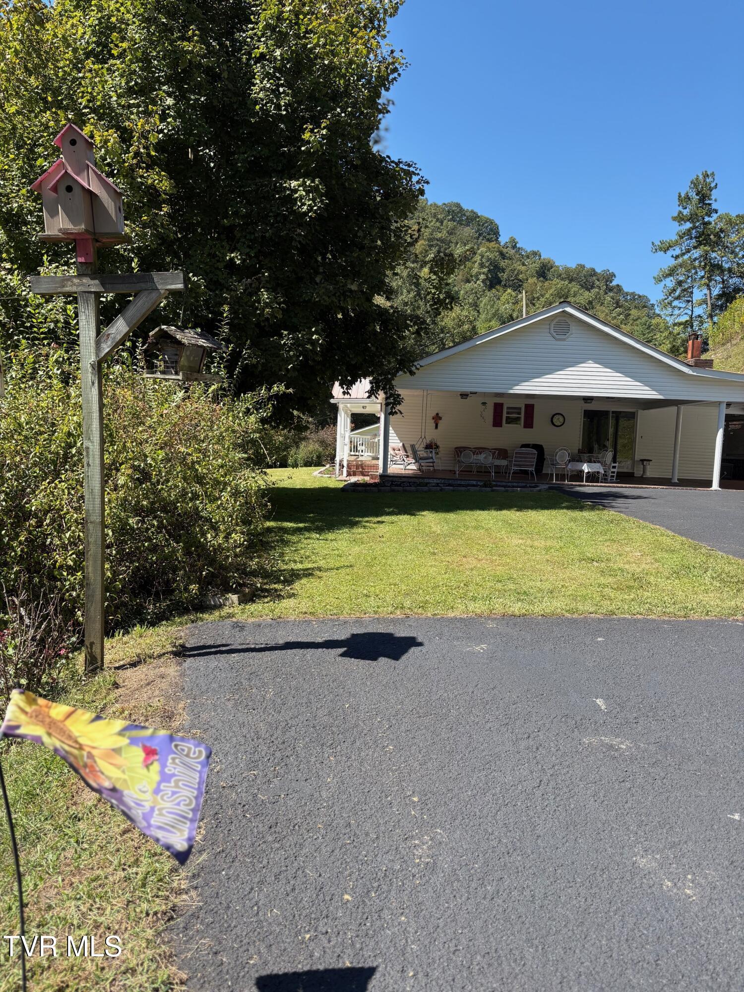 1991 Old Greenbrier Road