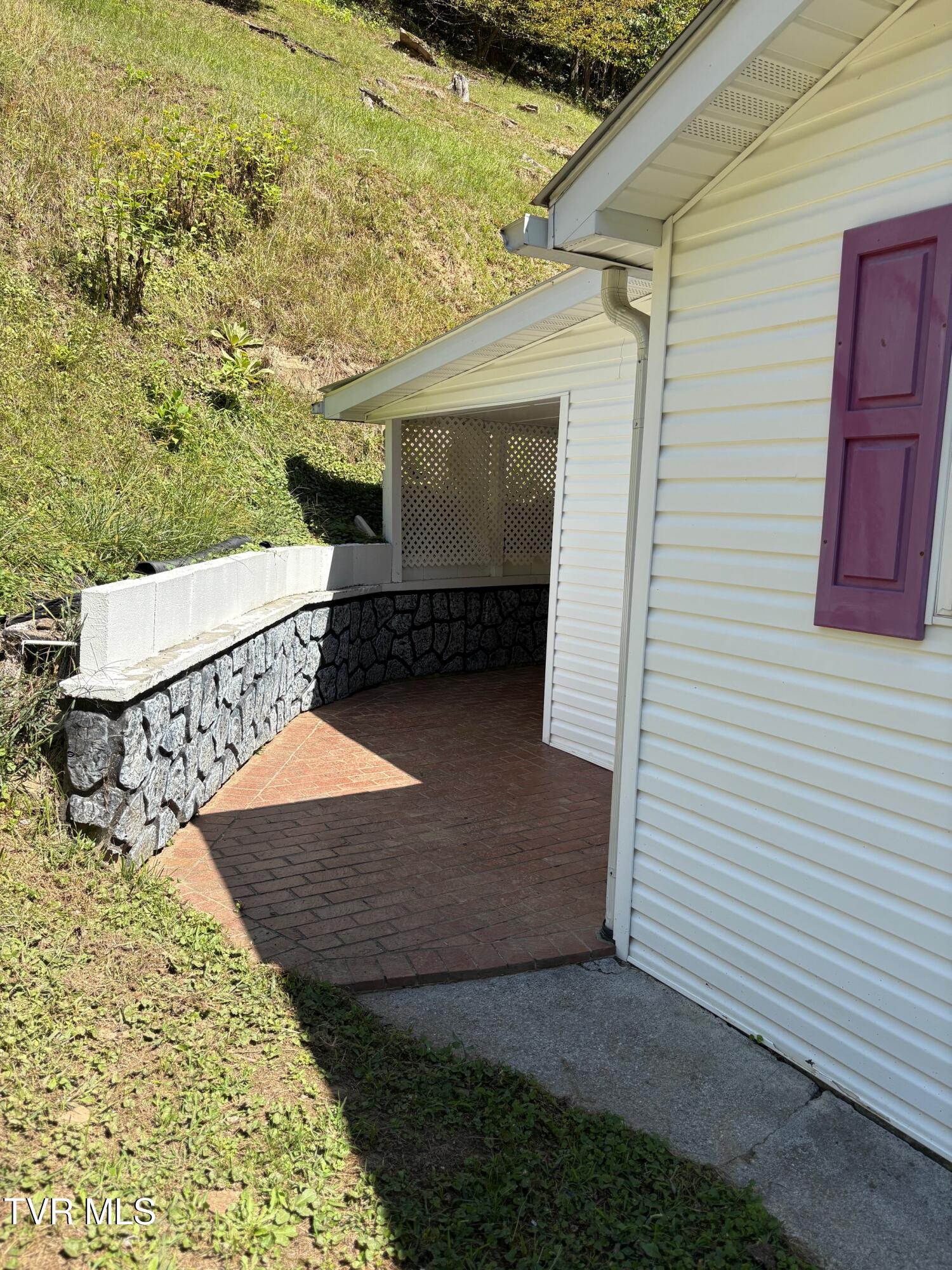 1991 Old Greenbrier Road