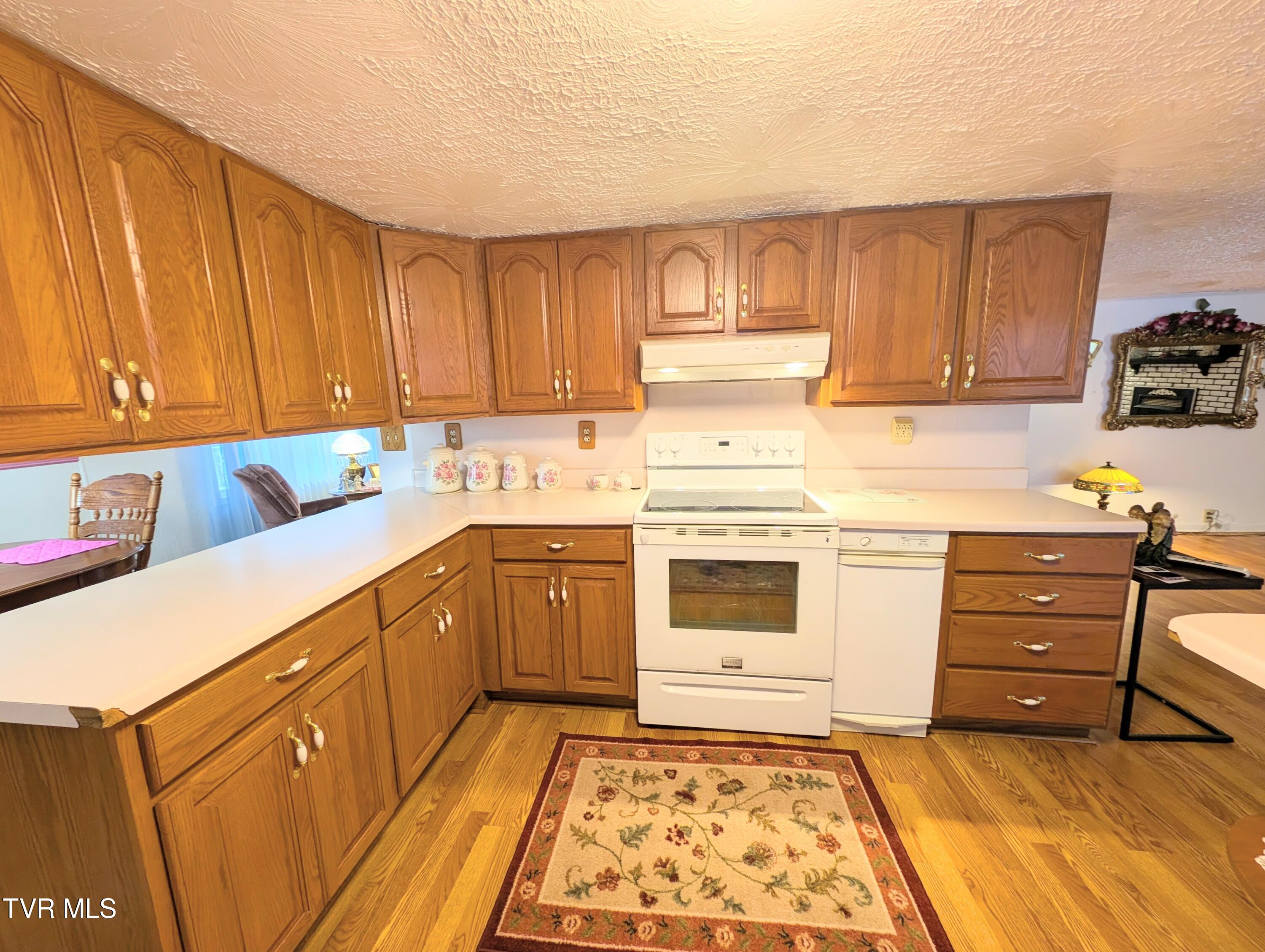 1991 Old Greenbrier Road