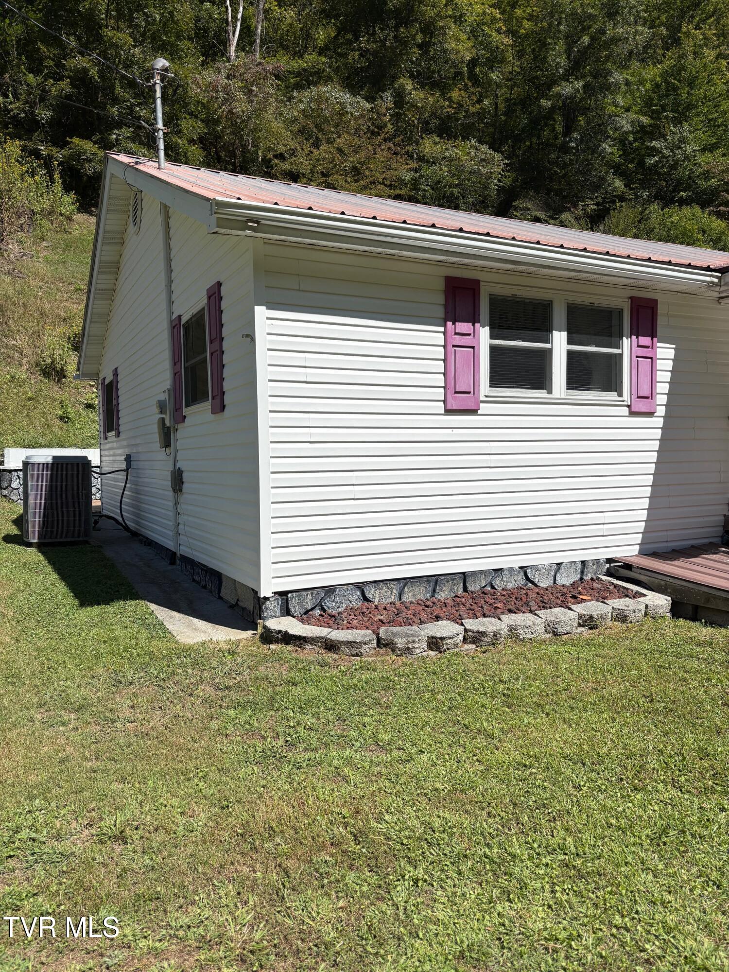 1991 Old Greenbrier Road