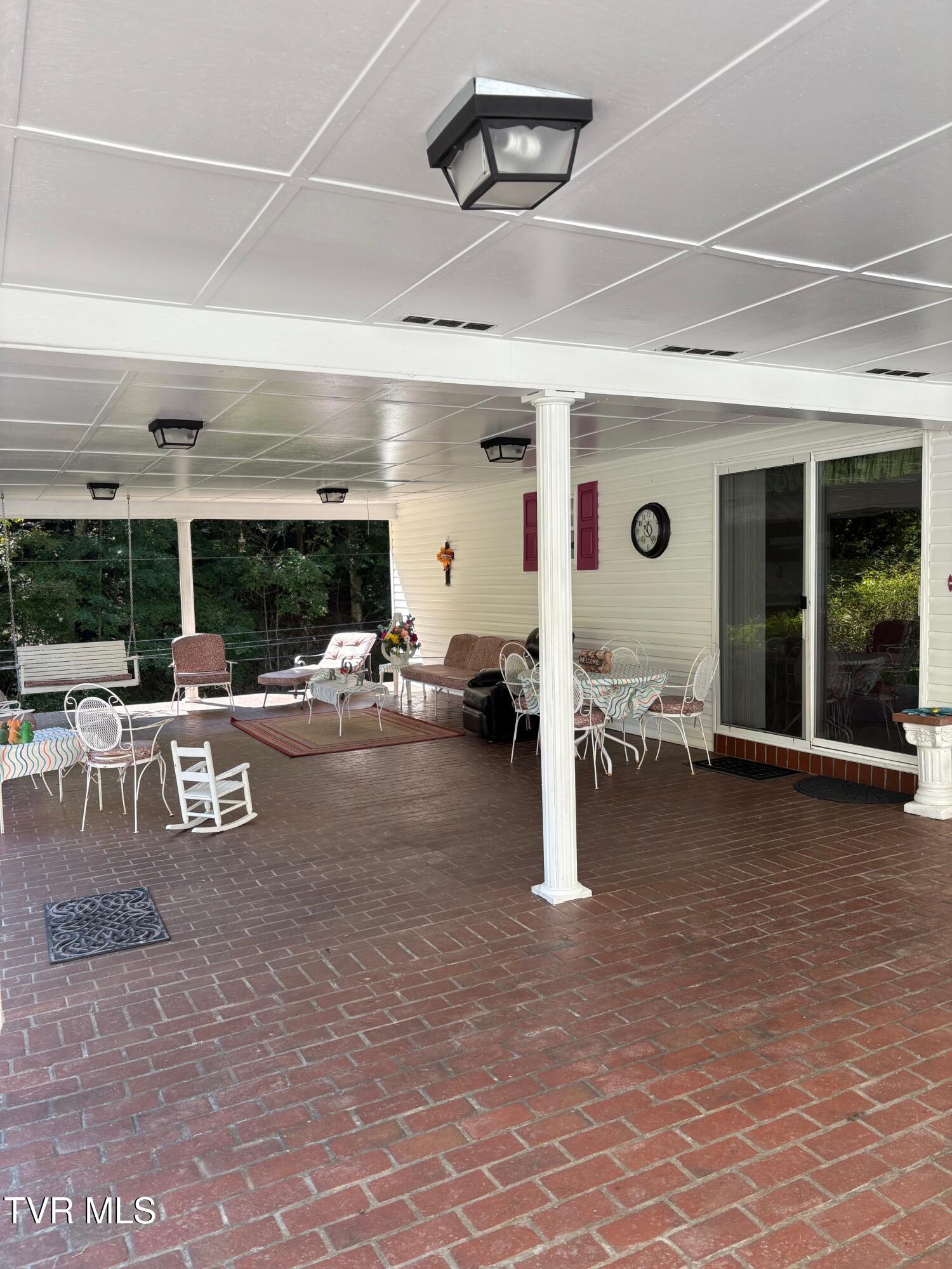 1991 Old Greenbrier Road