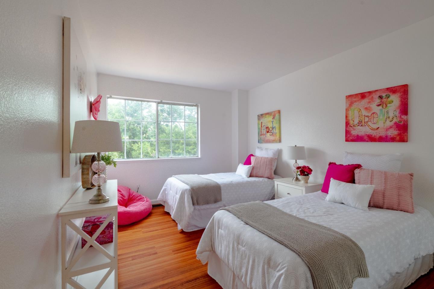 1687 Los Suenos Avenue