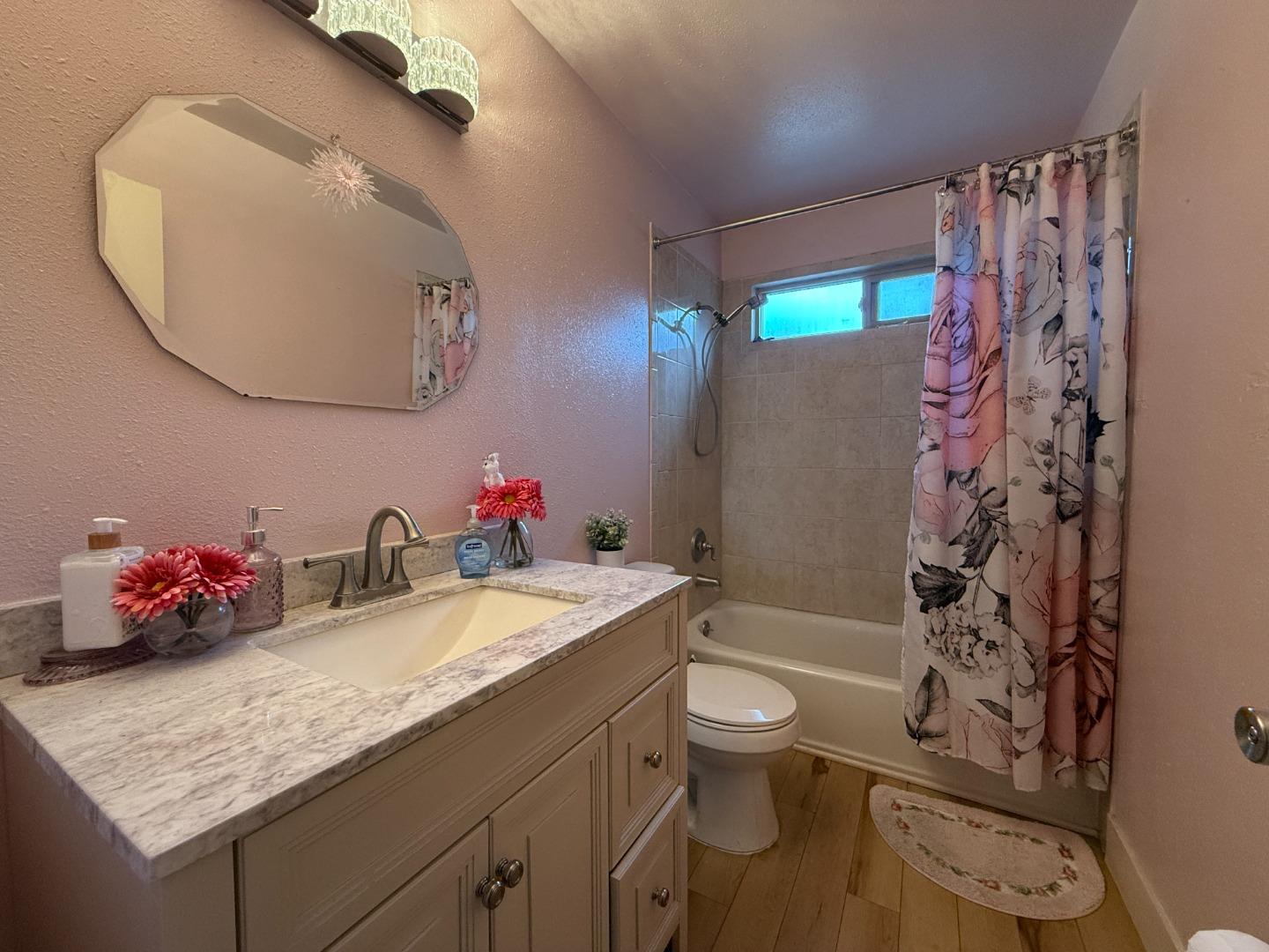 5194 Running Bear DR
