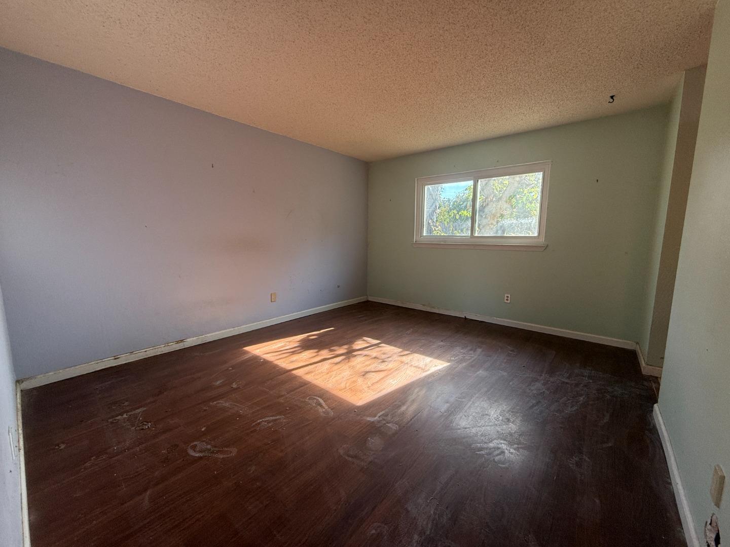 1602 Endriss Drive