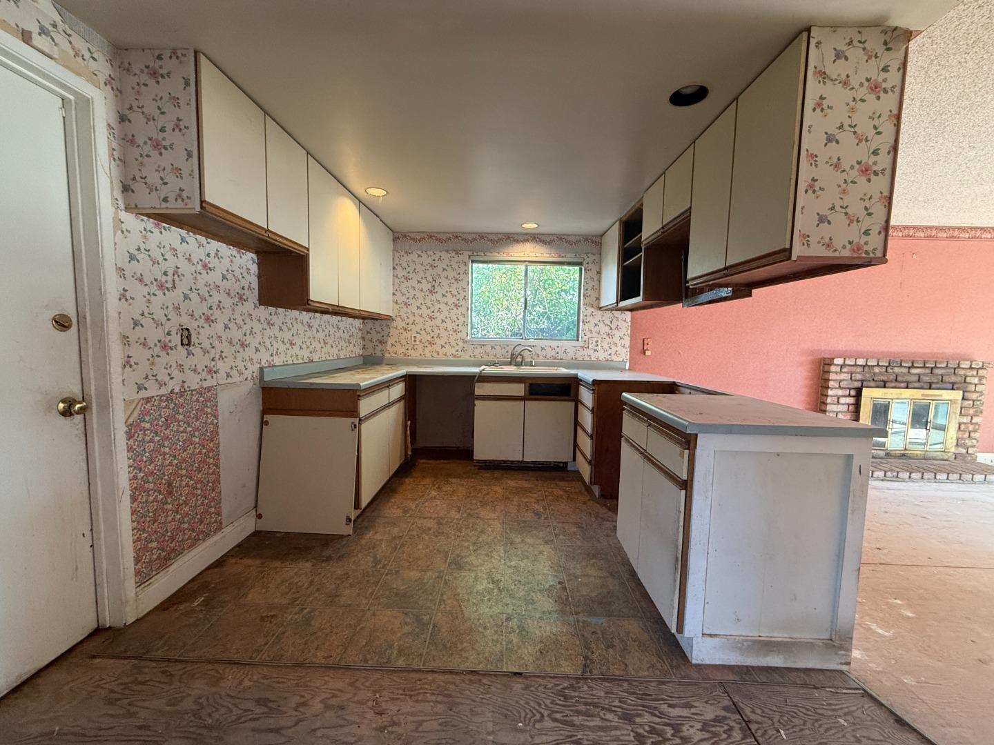 1602 Endriss Drive