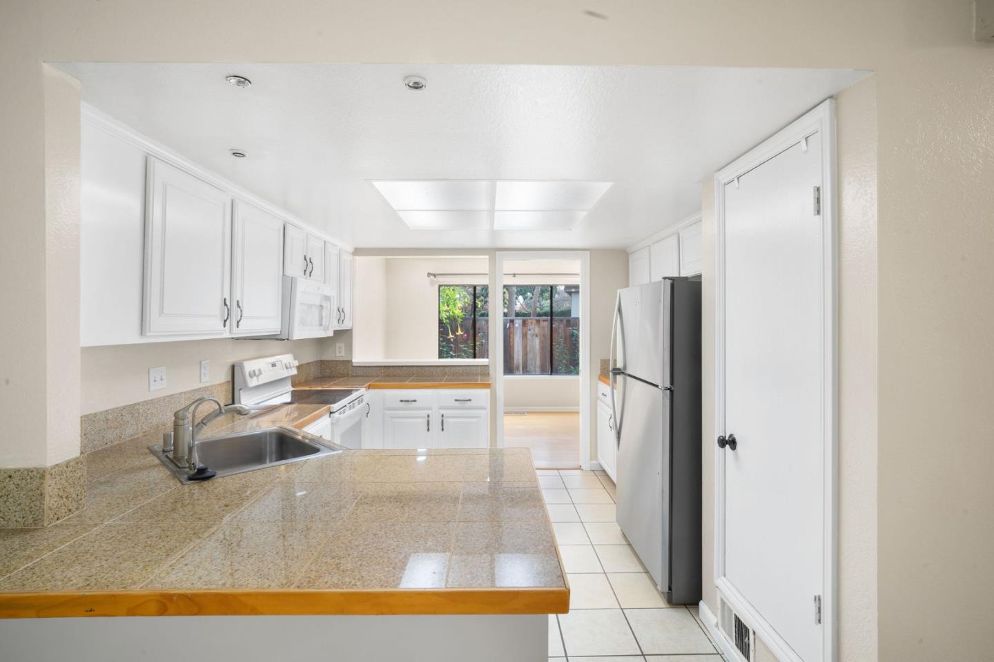 7124 Point Dunes Court