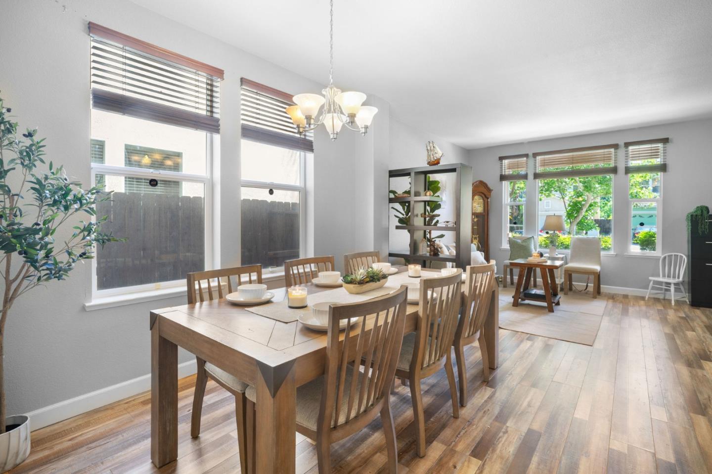 4637 Glenbrook Drive