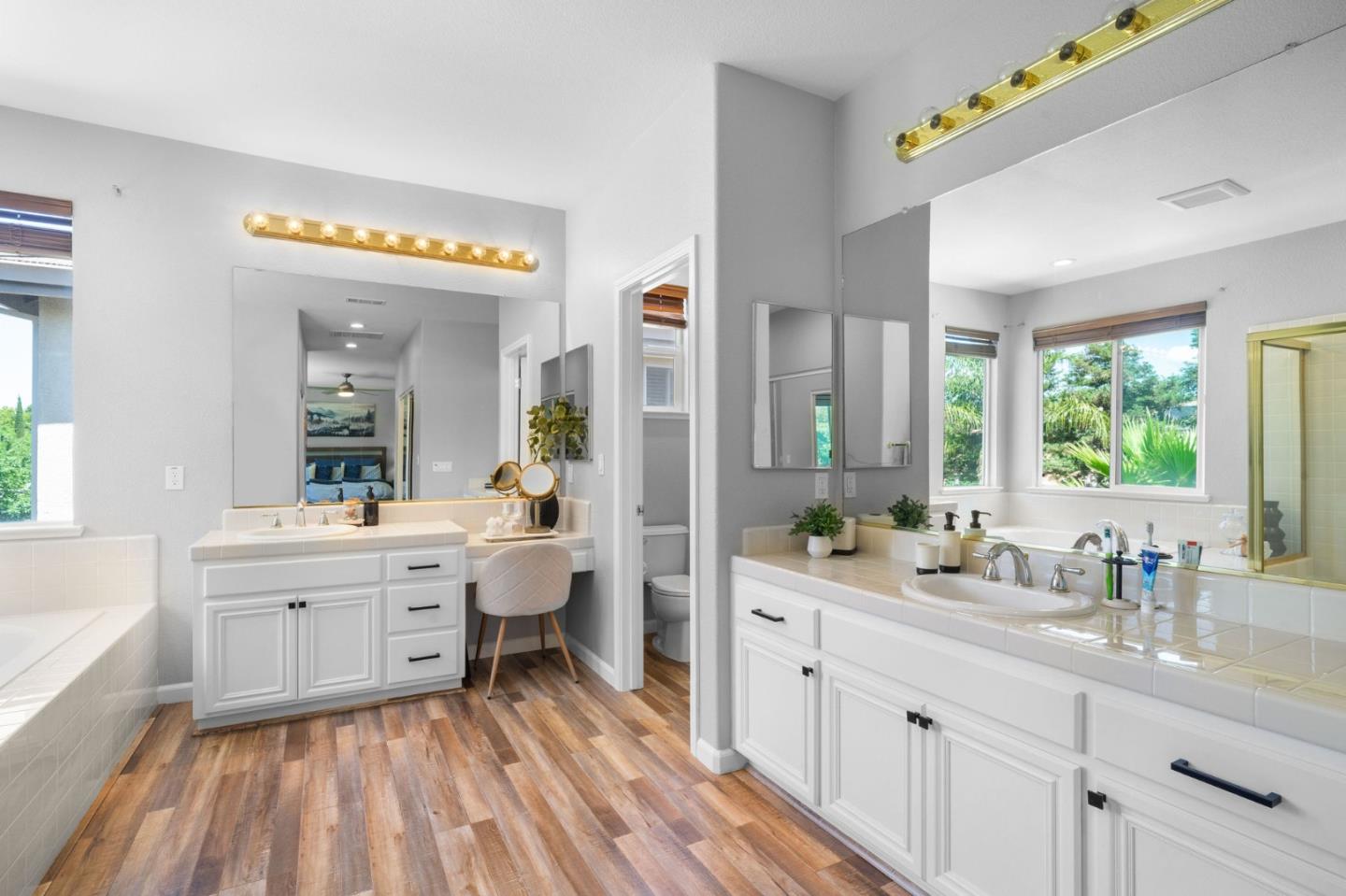 4637 Glenbrook Drive