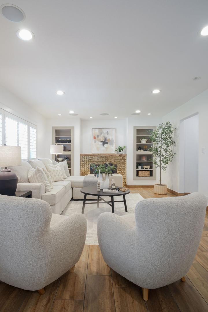 2635 Norcross DR