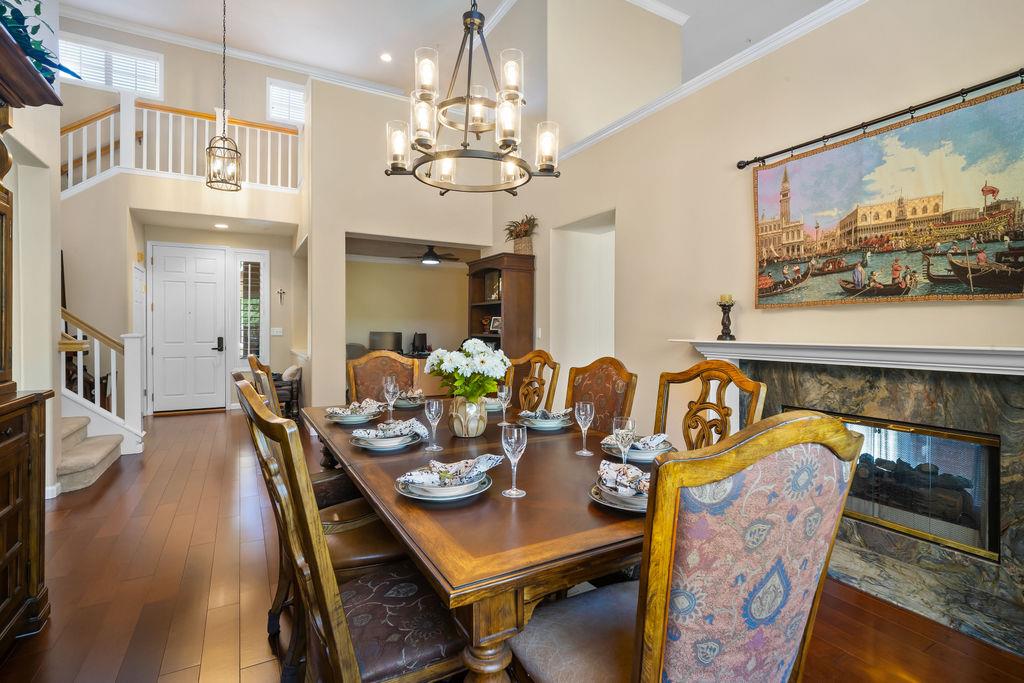 5569 Arlene WAY