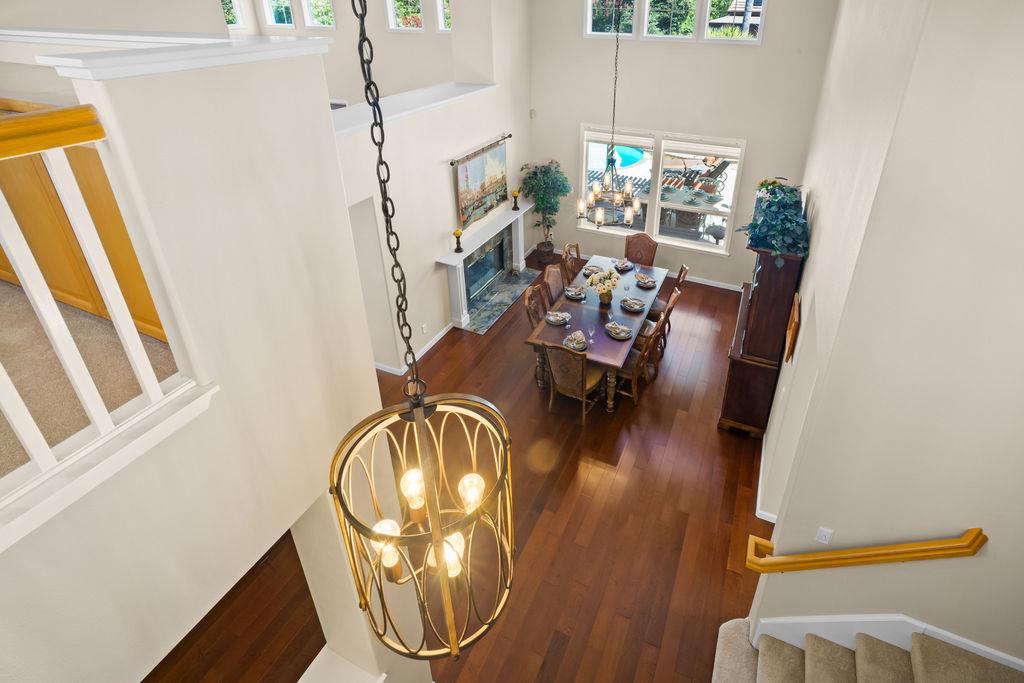 5569 Arlene WAY
