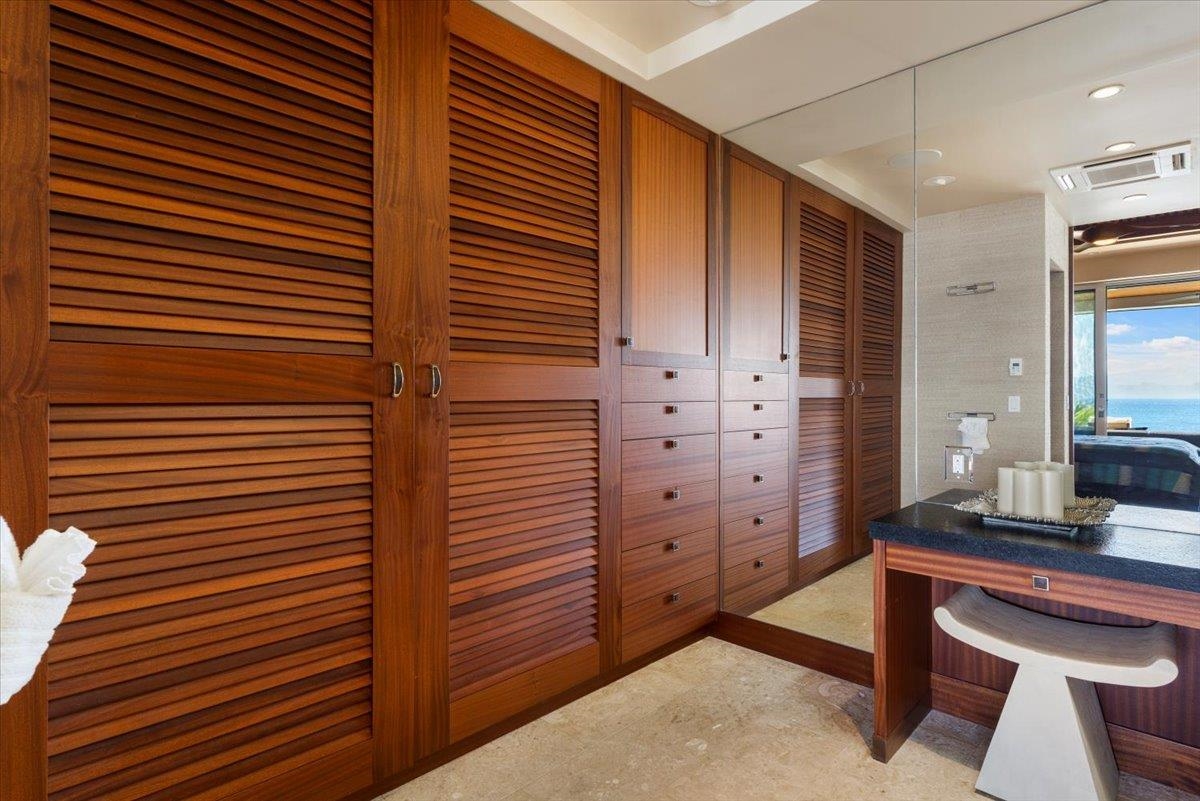 20 HUI RD I Unit: 28