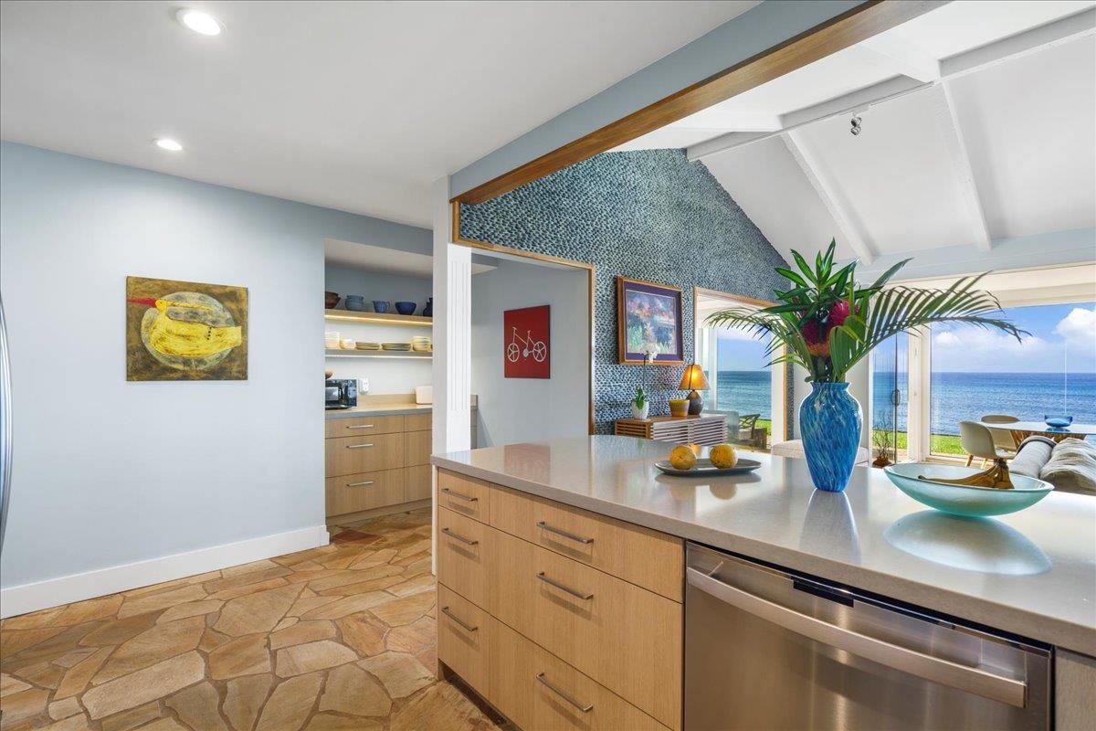 20 HUI RD I Unit: 25