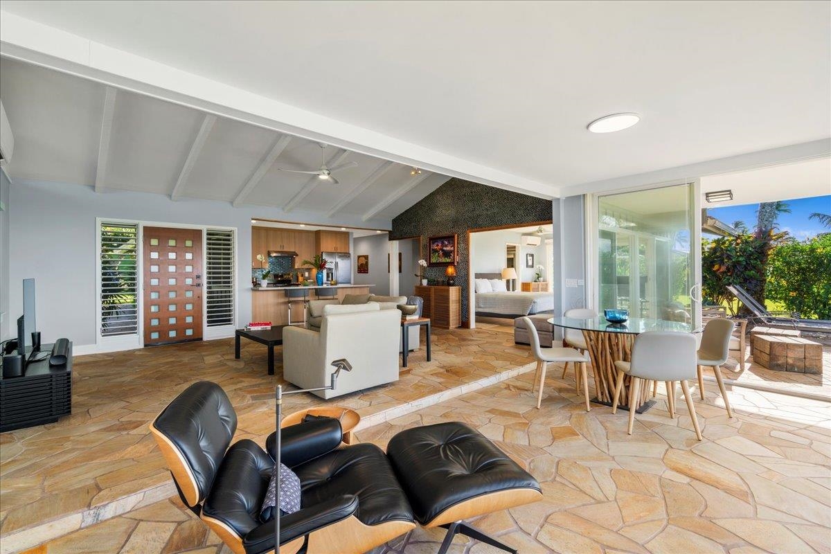 20 HUI RD I Unit: 25