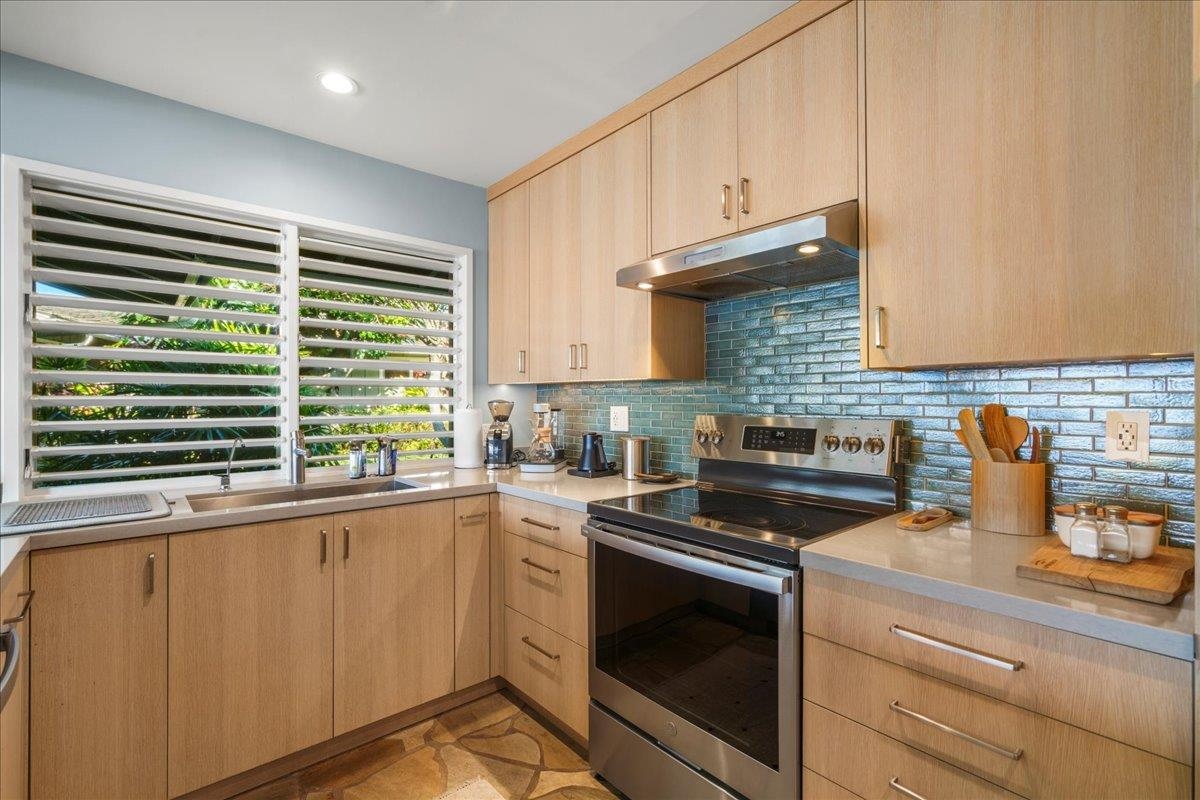 20 HUI RD I Unit: 25