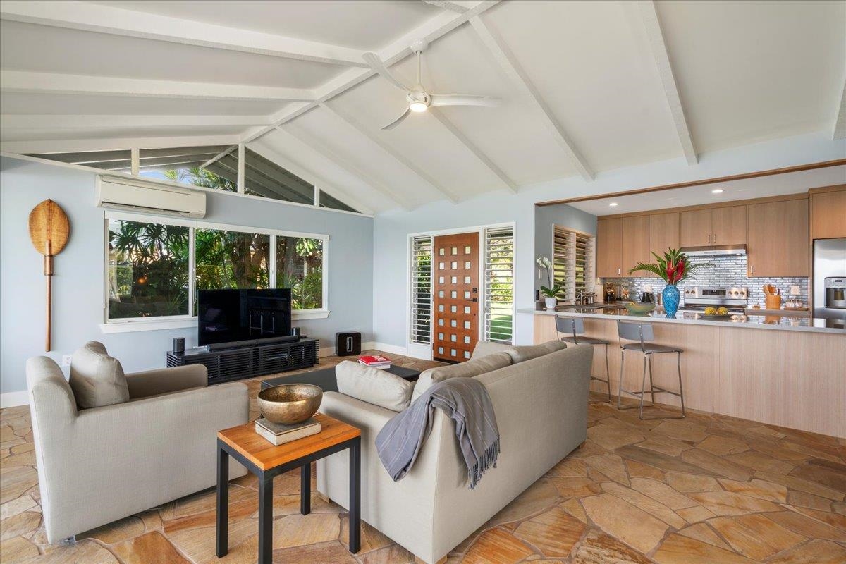 20 HUI RD I Unit: 25