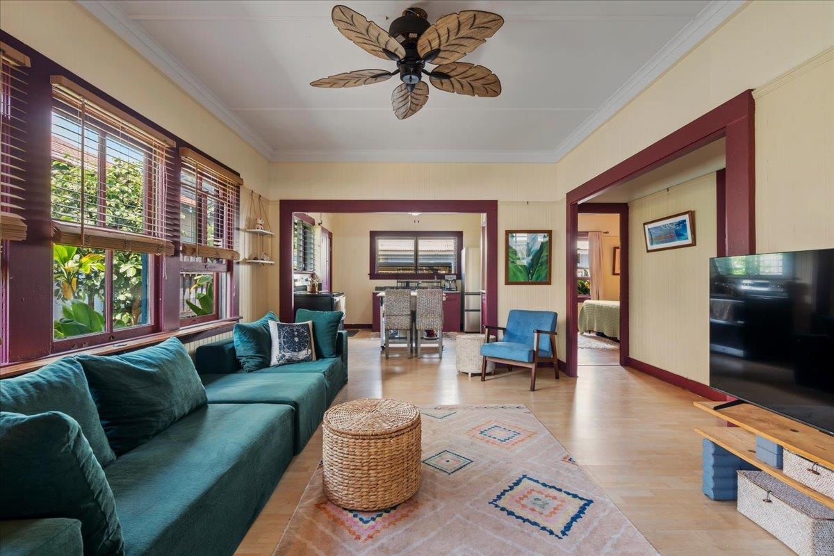285 S Market St Unit: 2G