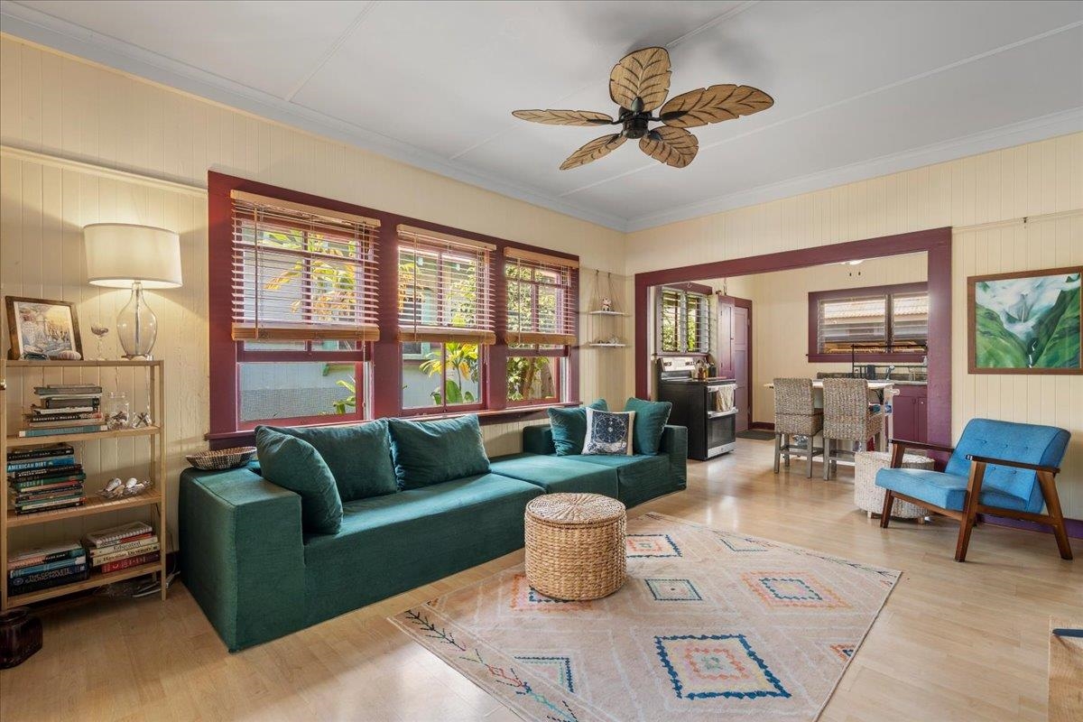 285 S Market St Unit: 2G
