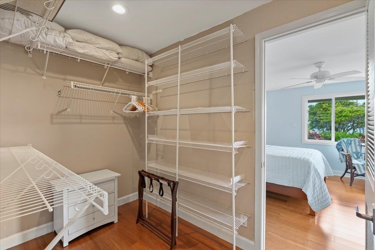 20 HUI RD I Unit: 42