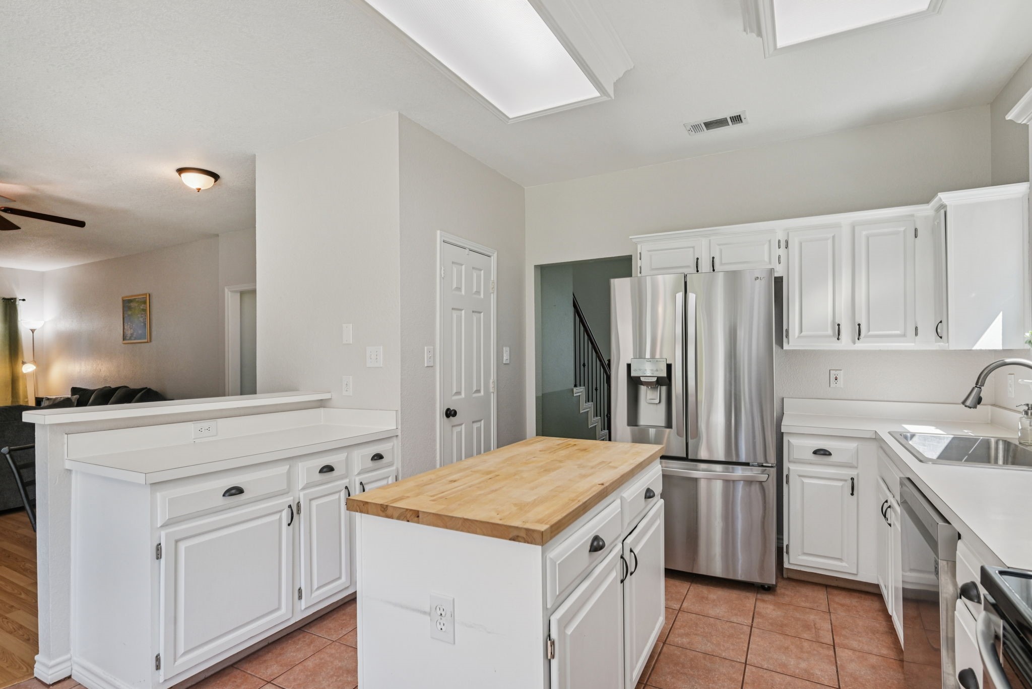 706 White Oak Street