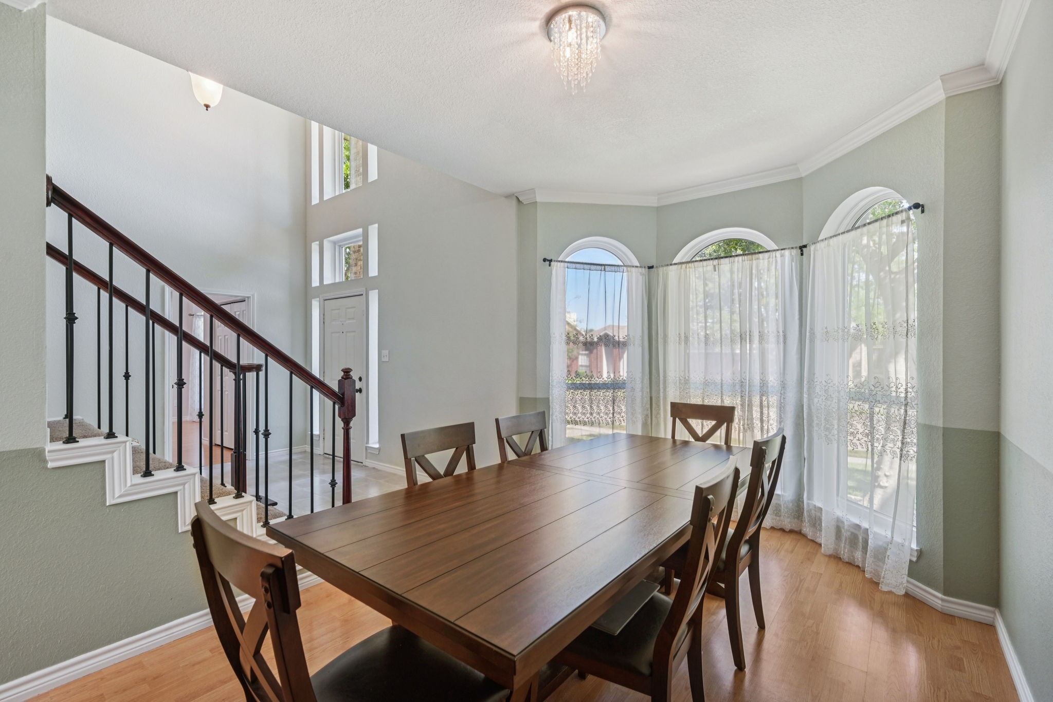 706 White Oak Street