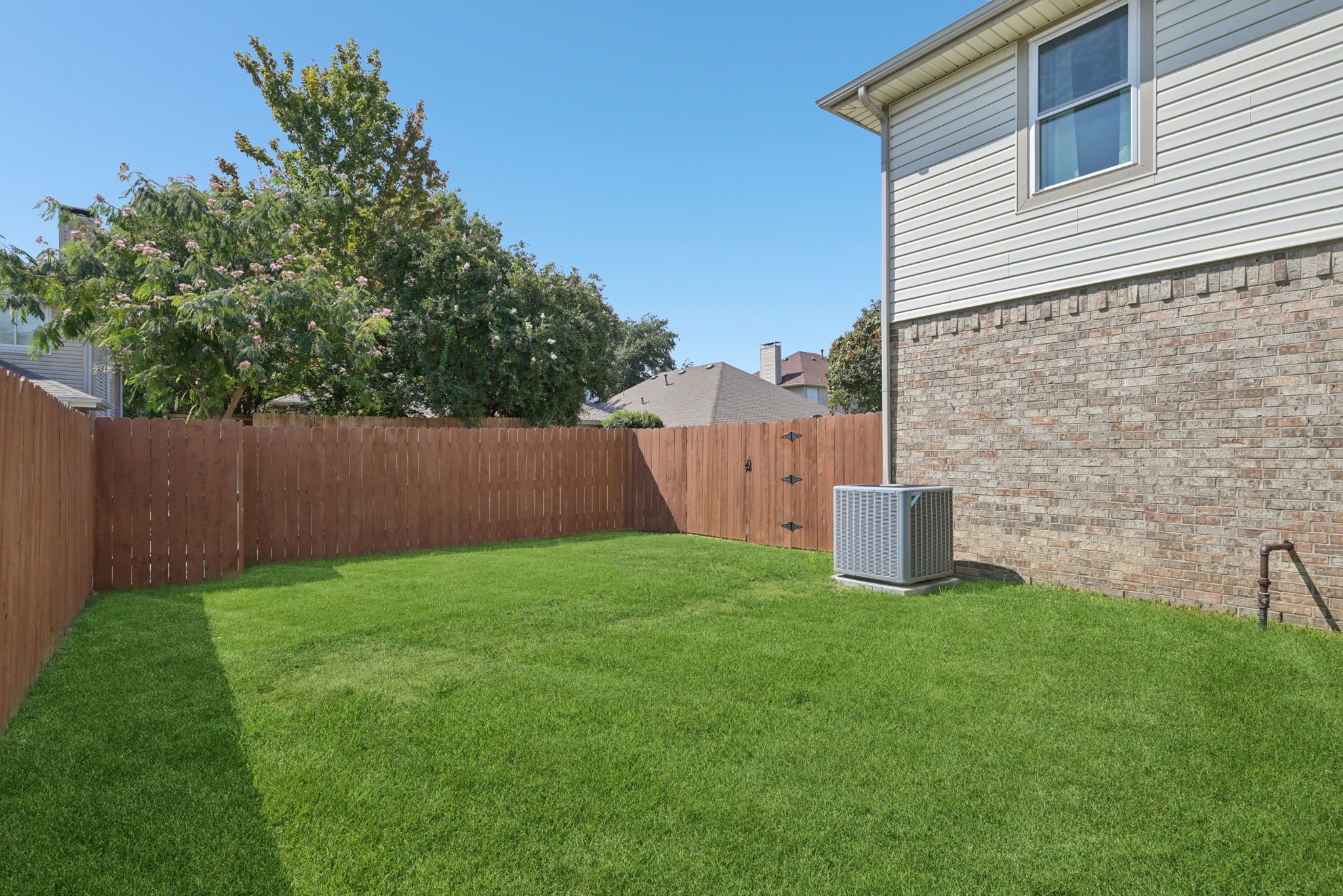 706 White Oak Street