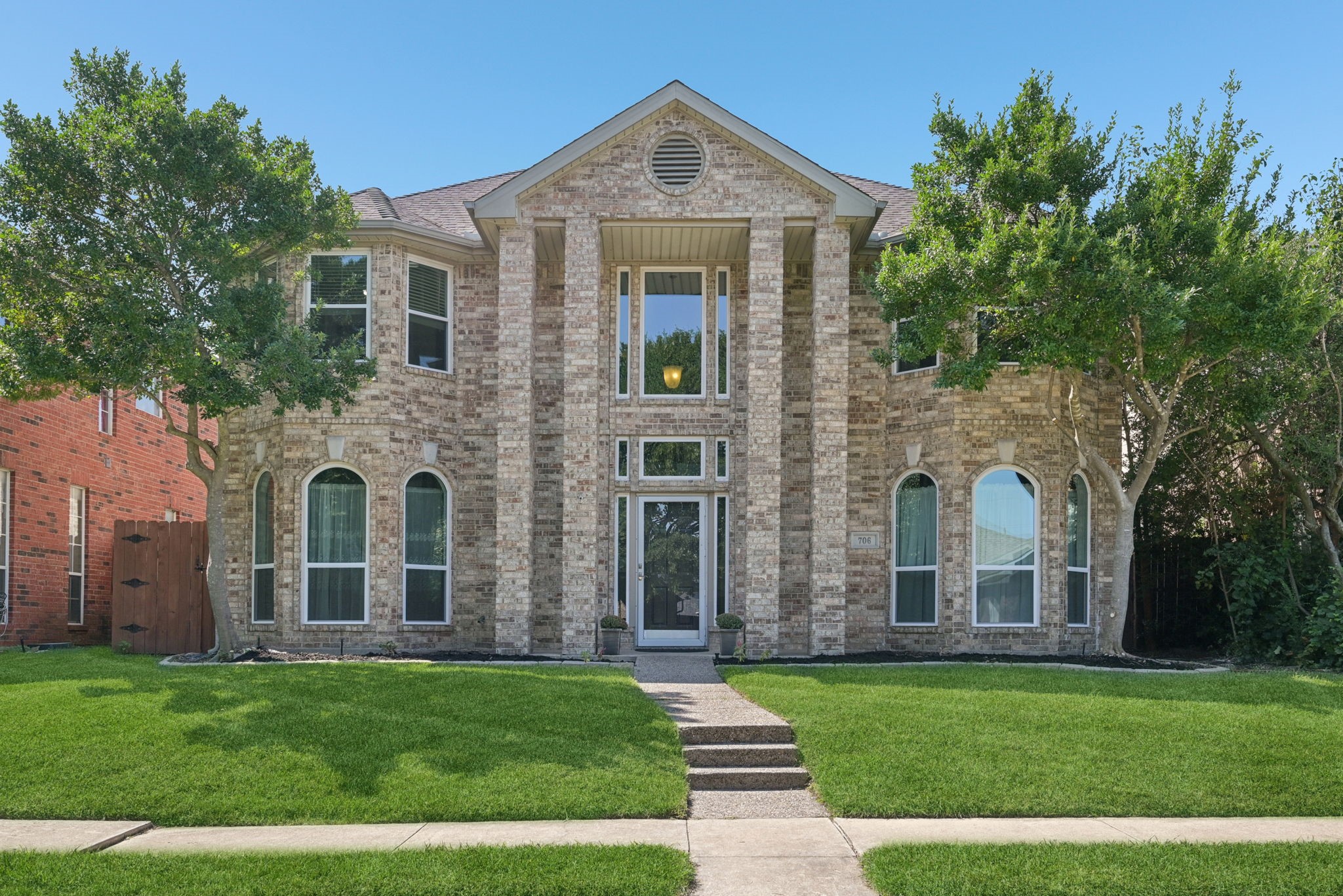 706 White Oak Street