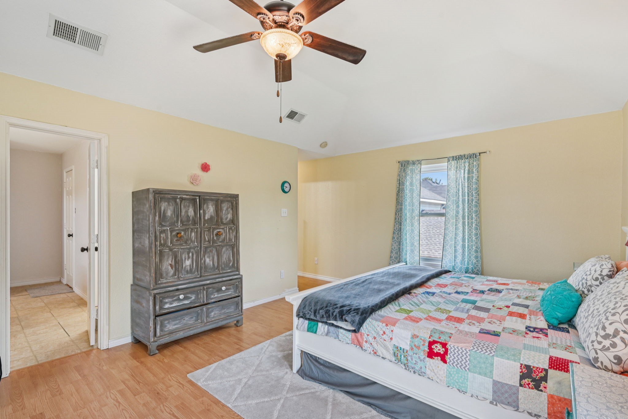 706 White Oak Street