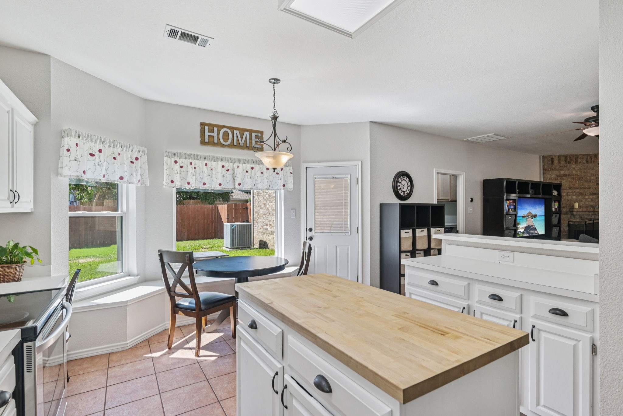 706 White Oak Street