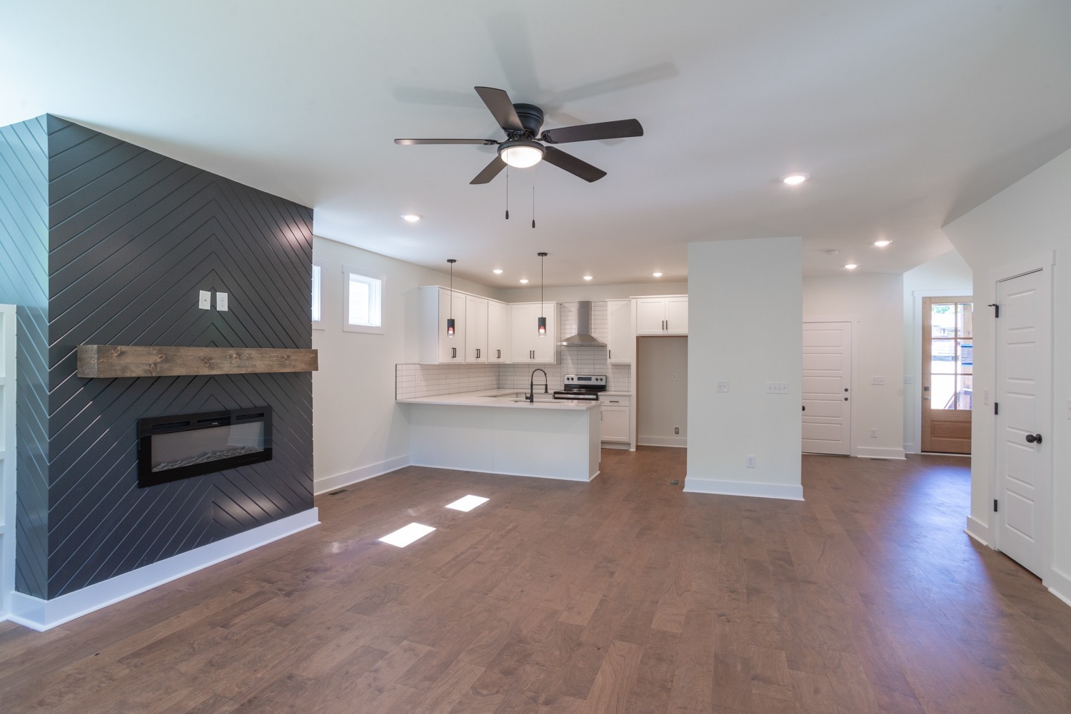 107A Sarver Ave