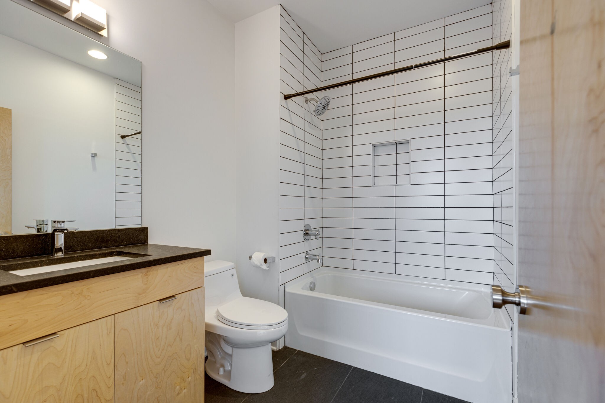 2513 White Ave Unit: 1