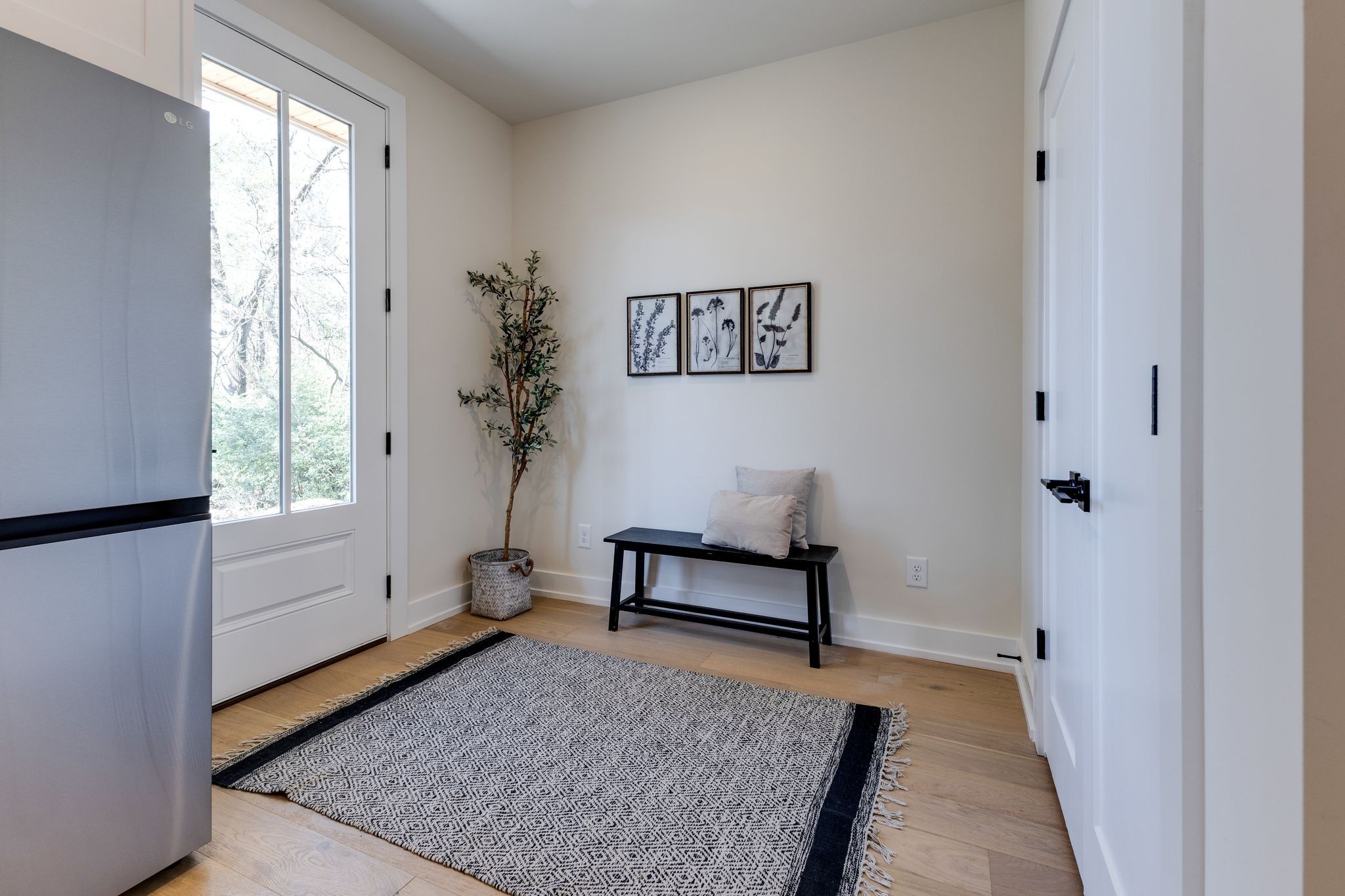 145 Whitsett Rd Unit: 16
