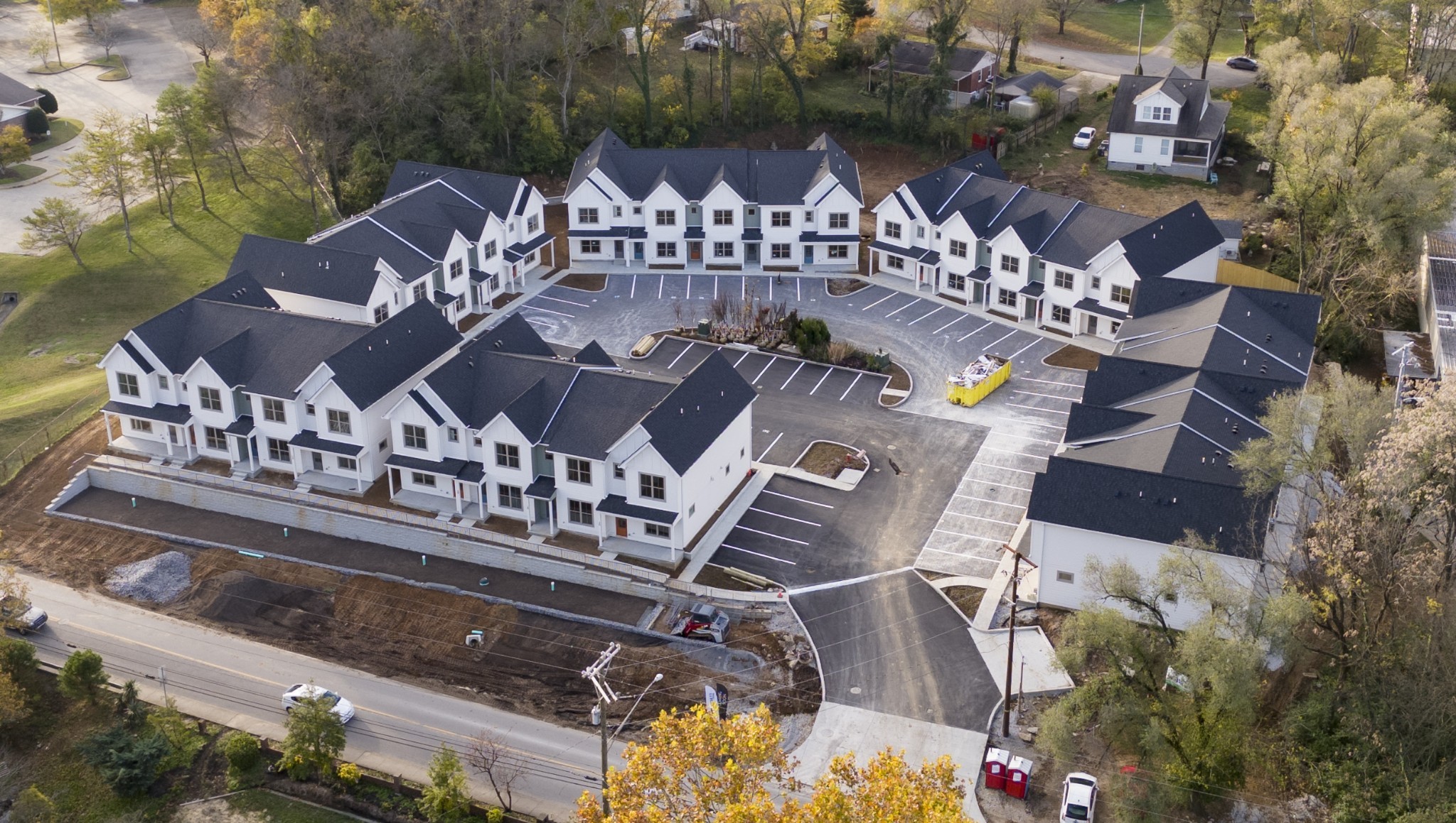 145 Whitsett Rd Unit: 16