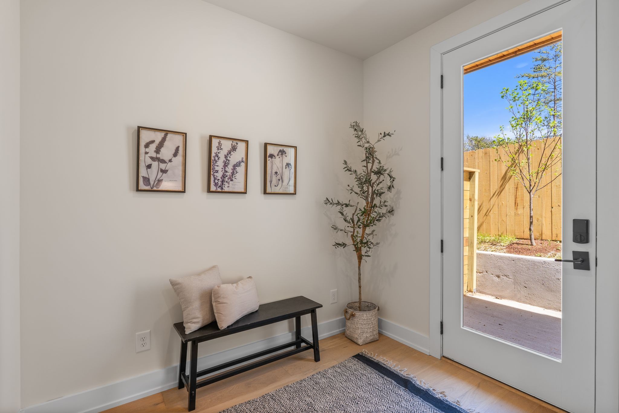 145 Whitsett Rd Unit: 25